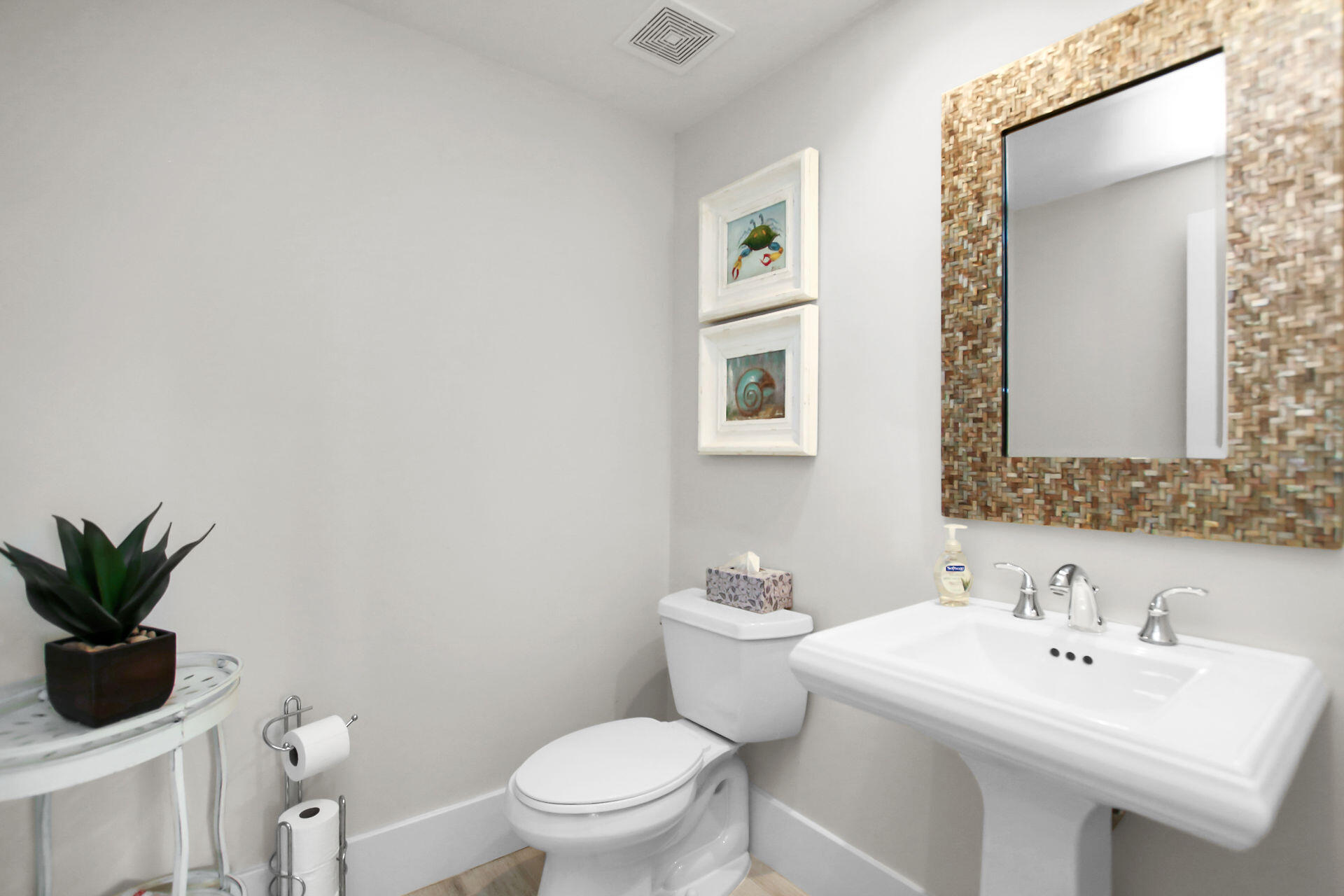 141 Aregood Lane, C1 Property Photo 13
