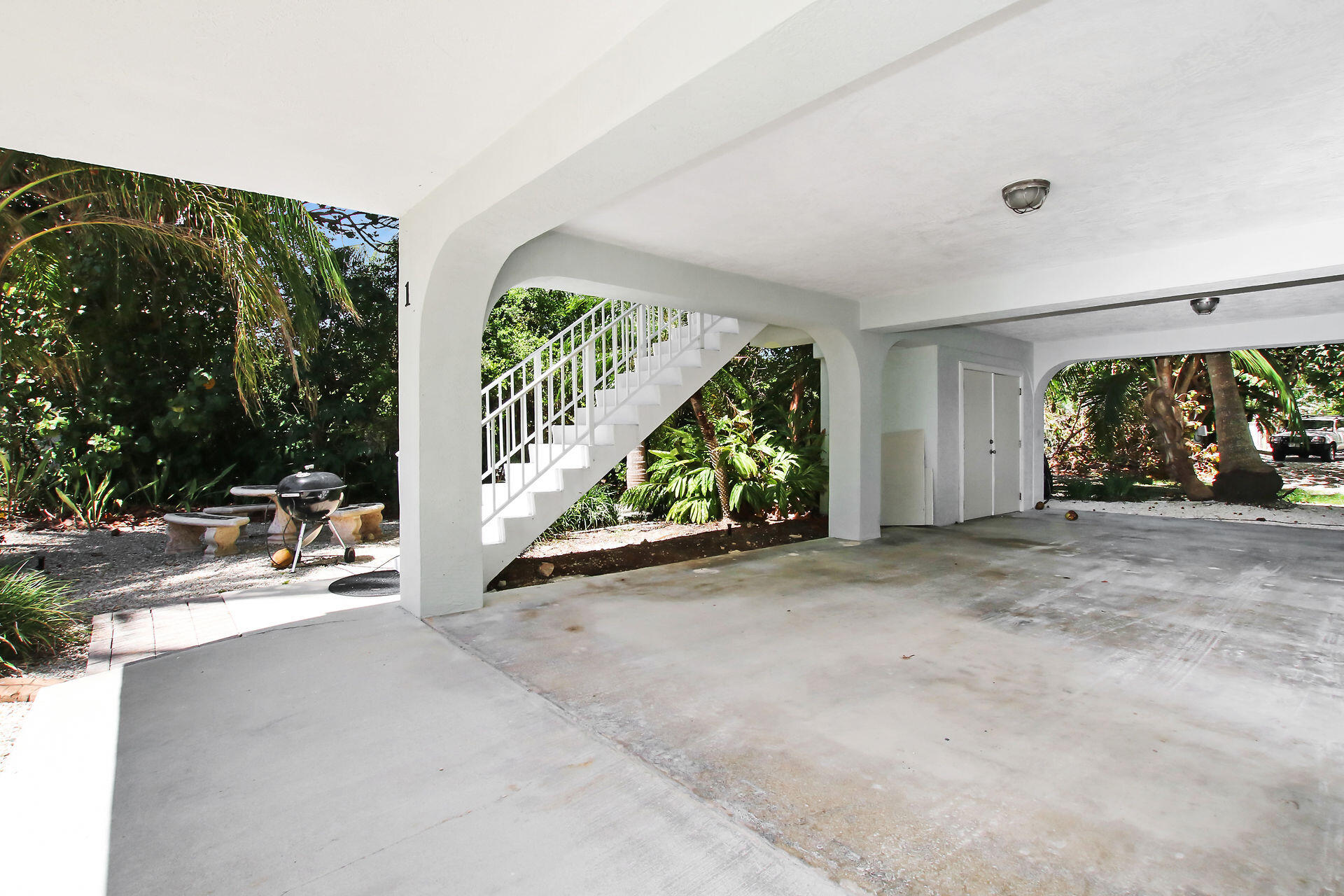 141 Aregood Lane, C1 Property Photo 37