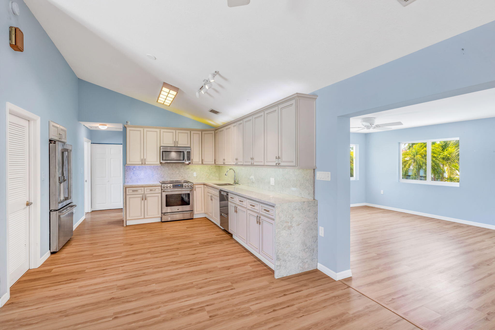 501 11th Street Property Photo 13
