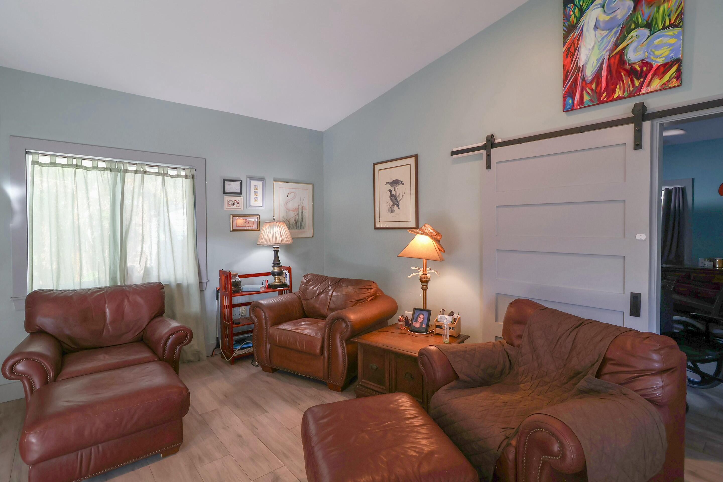 129 Lazy Lane Property Photo 4