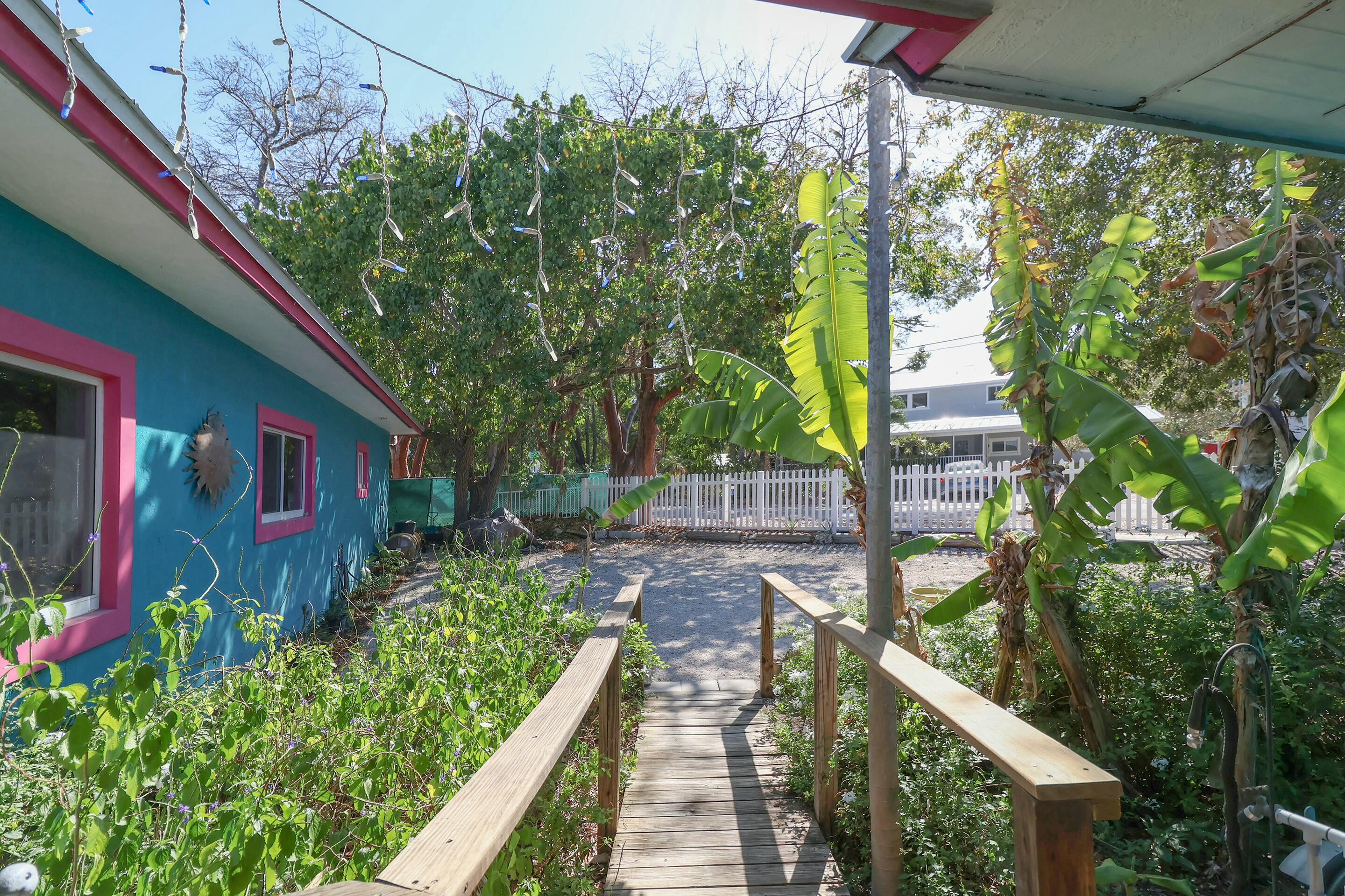 129 Lazy Lane Property Photo 31