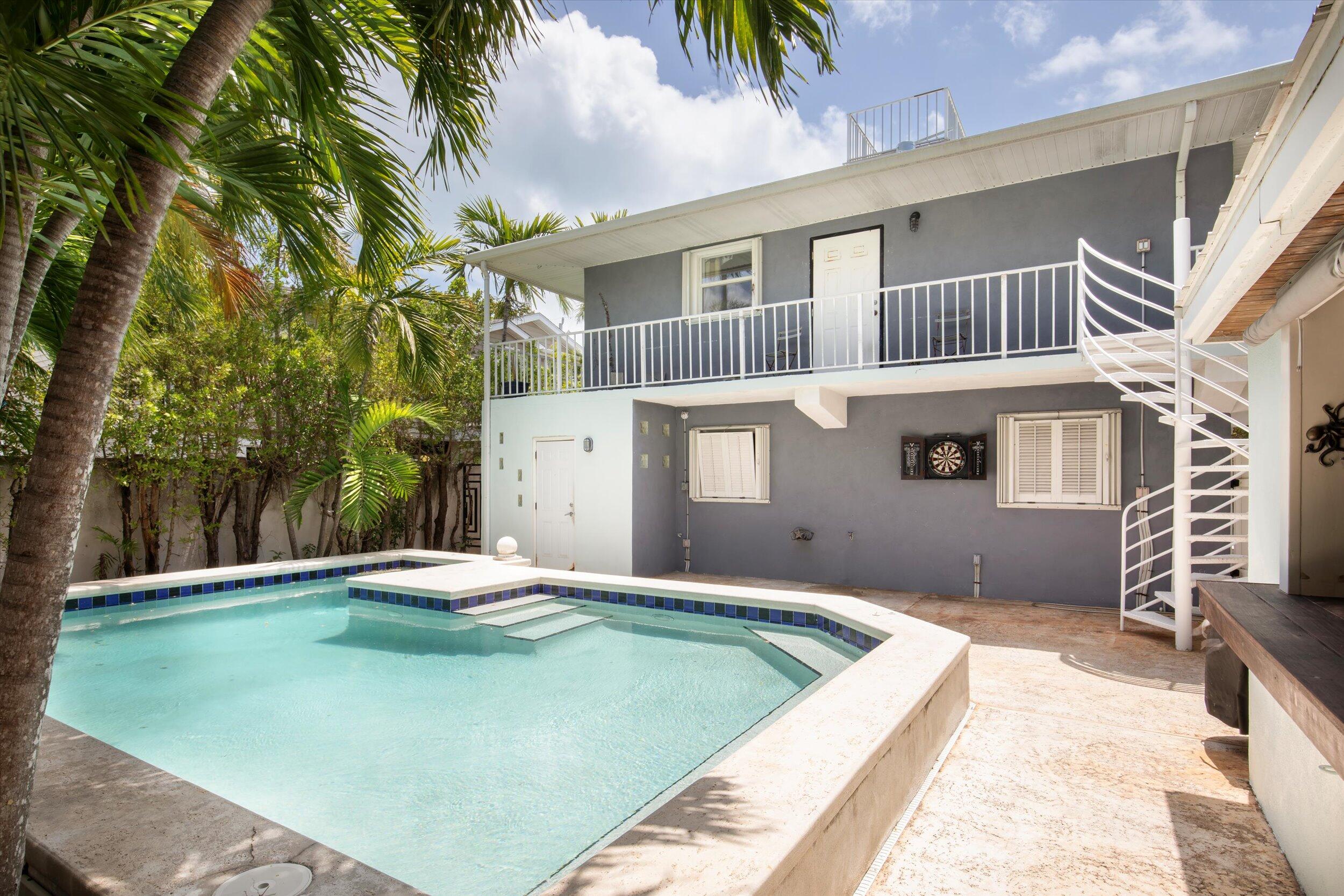 2525 Patterson Avenue Property Photo 4