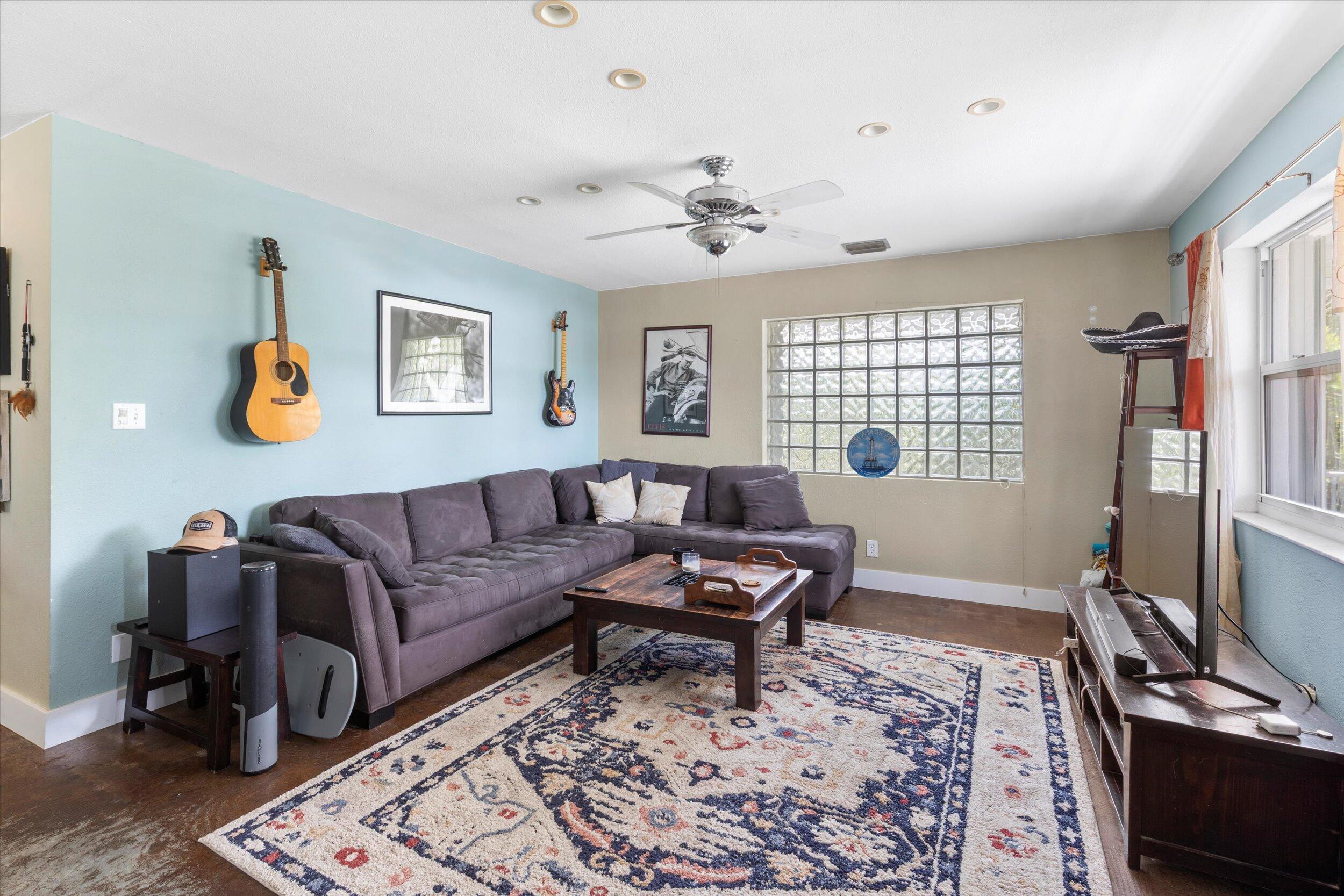 2525 Patterson Avenue Property Photo 7