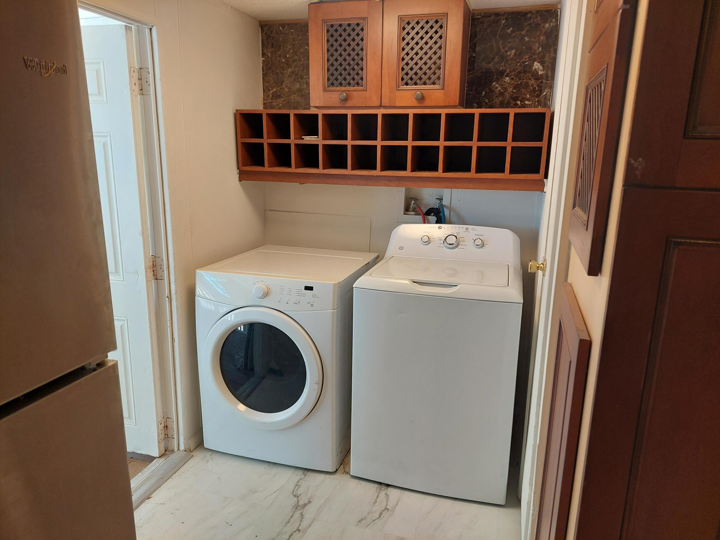 272 Ryan Avenue Property Photo 12
