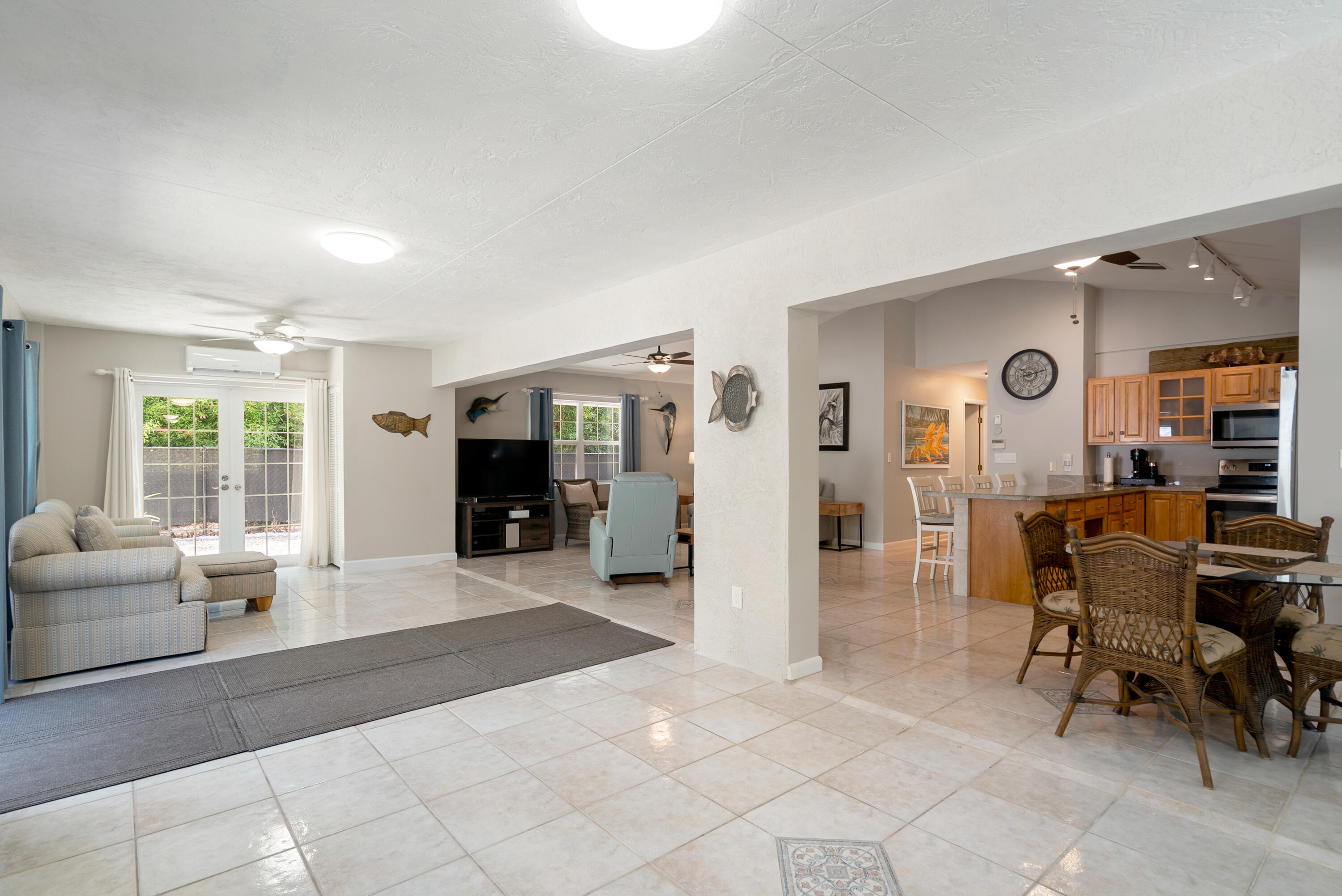100 Seashore Drive Property Photo 15