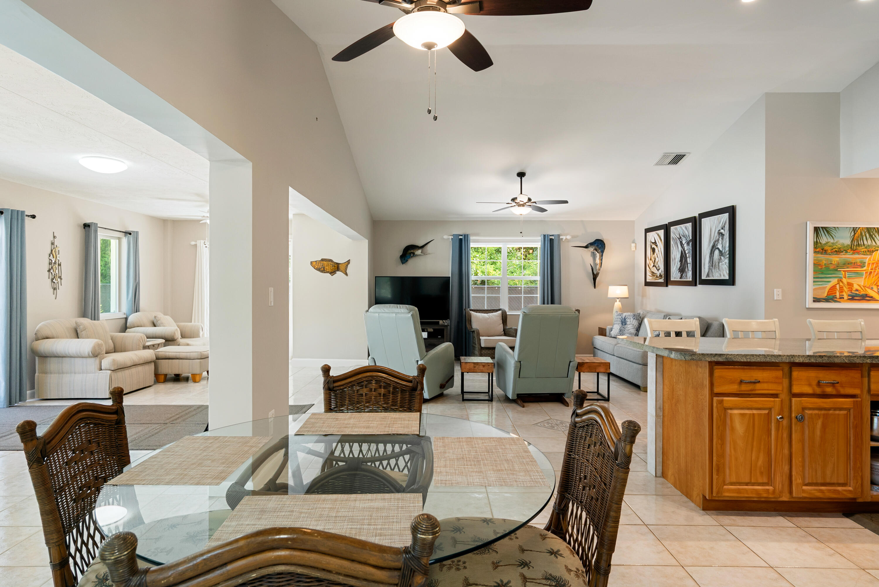 100 Seashore Drive Property Photo 17
