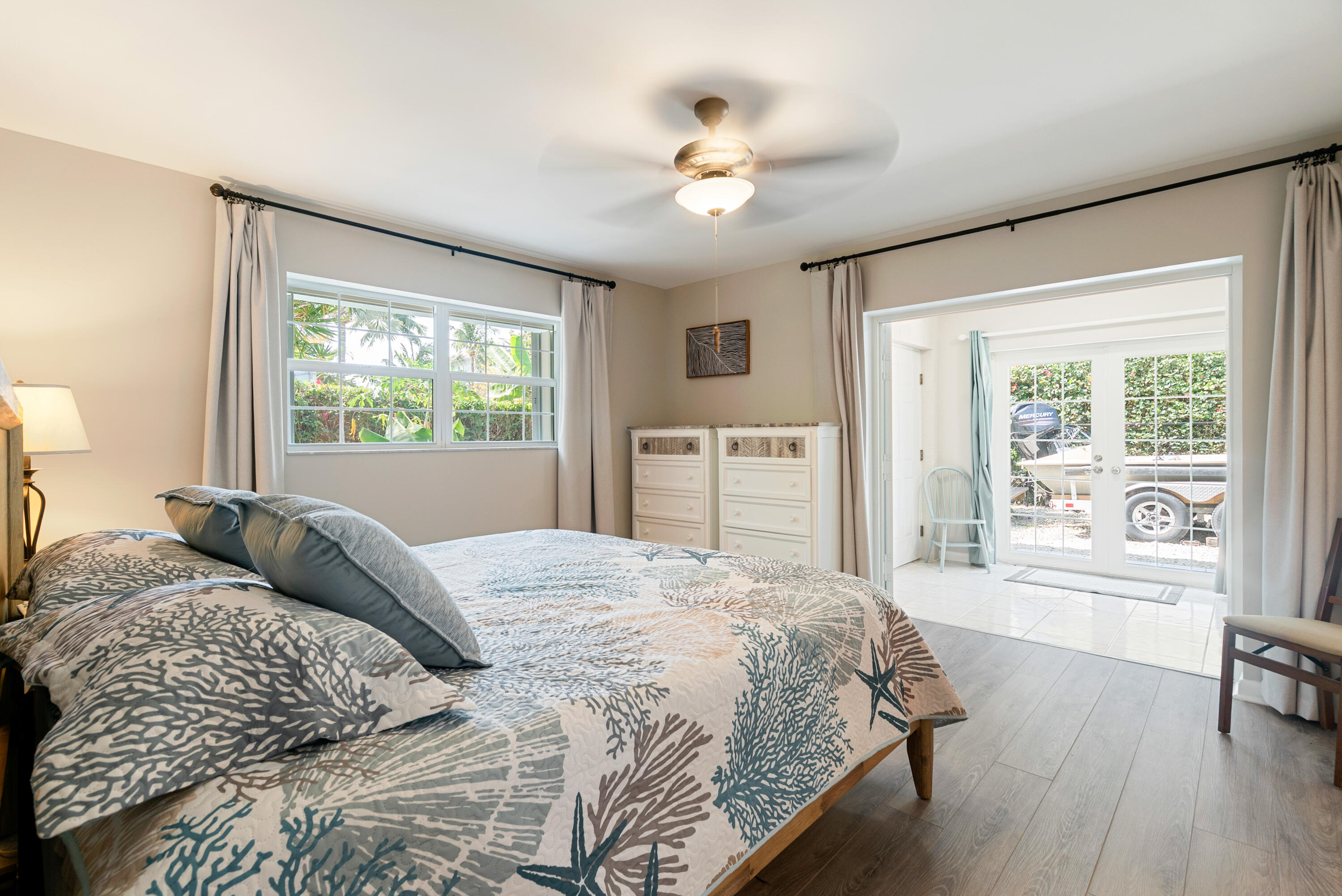 100 Seashore Drive Property Photo 23
