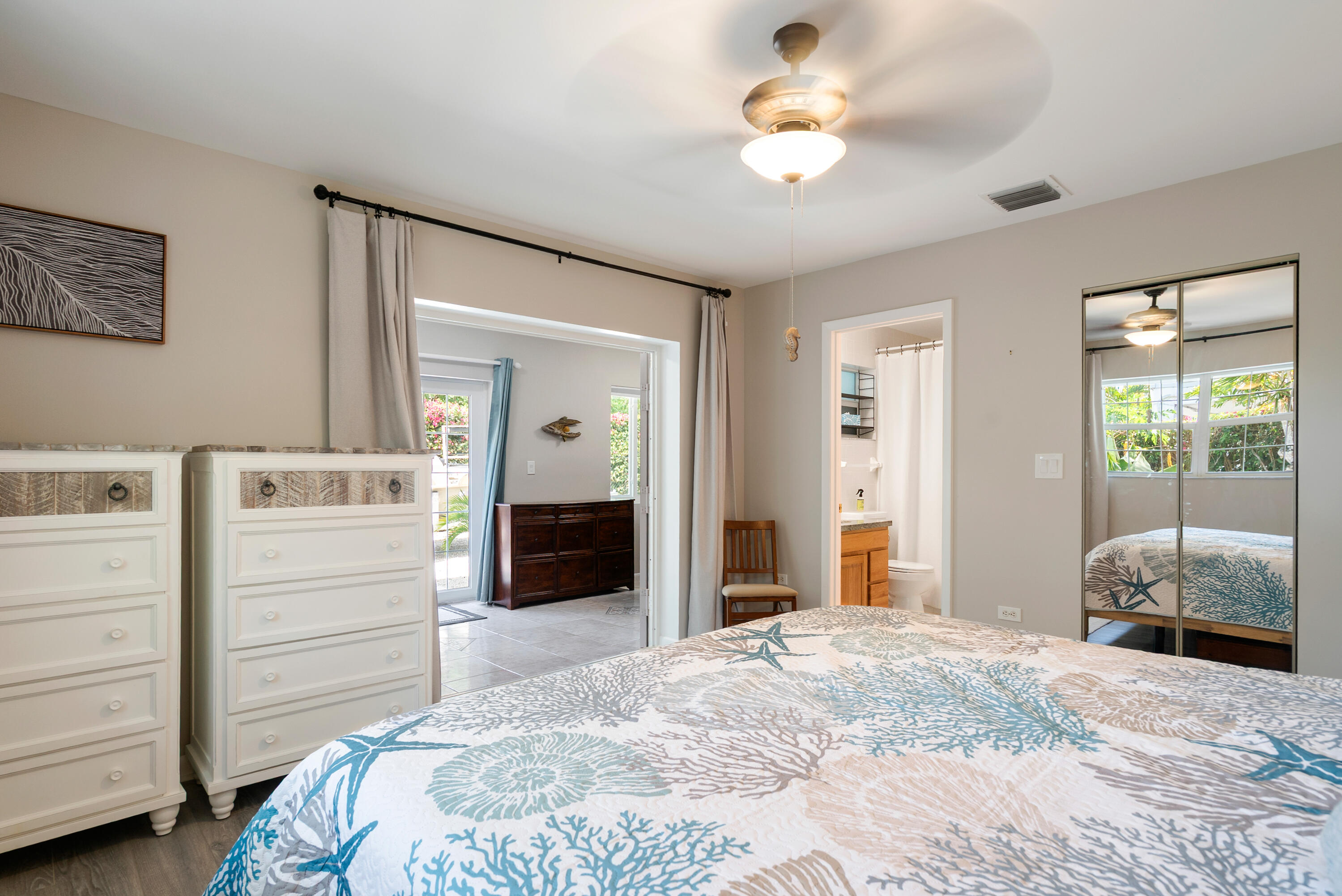 100 Seashore Drive Property Photo 25