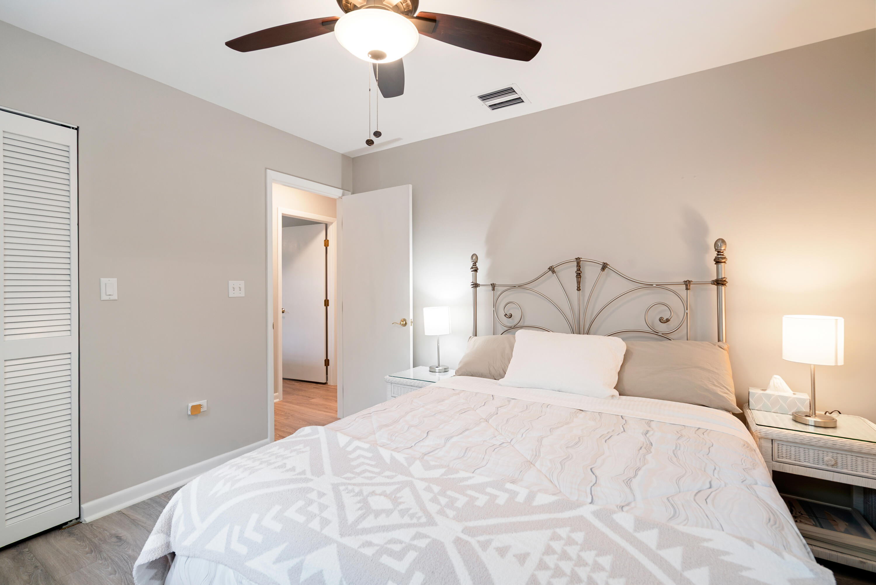 100 Seashore Drive Property Photo 31