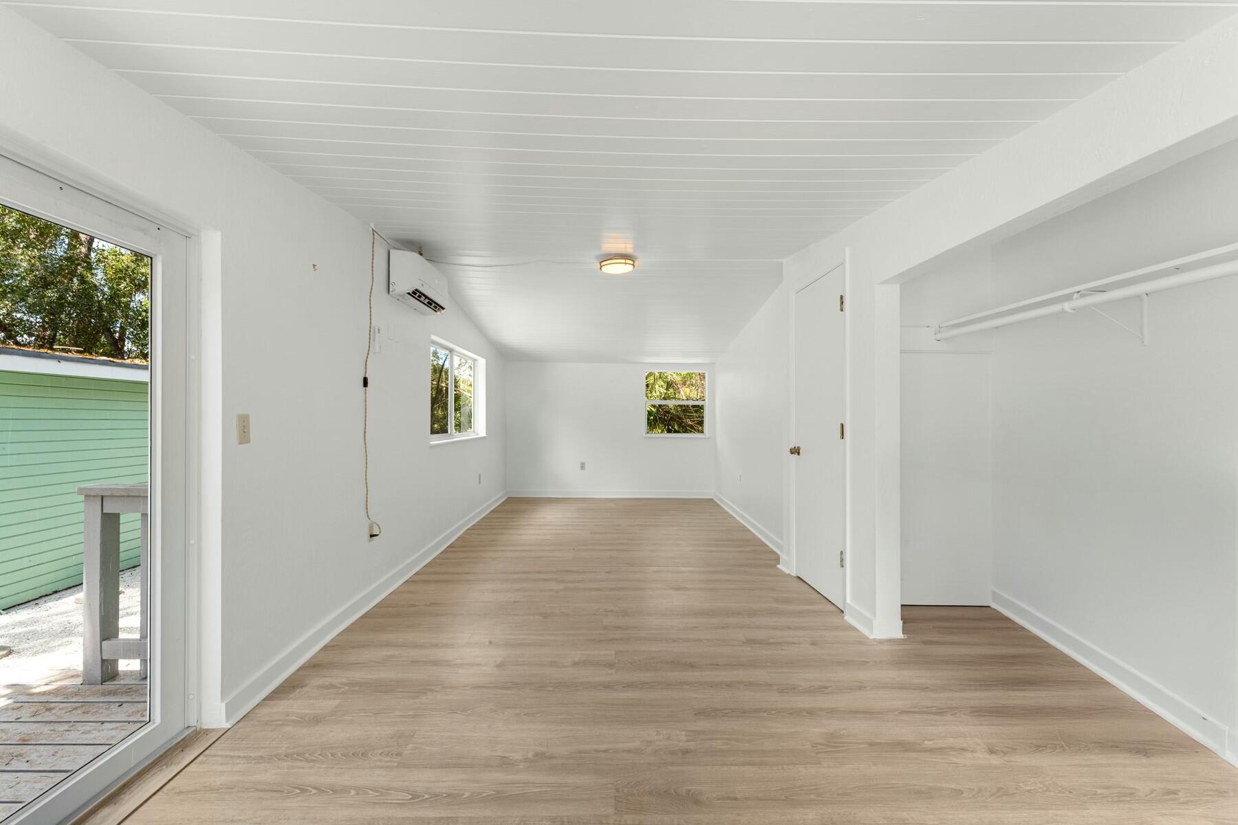 125 Tree Lane Property Photo 25