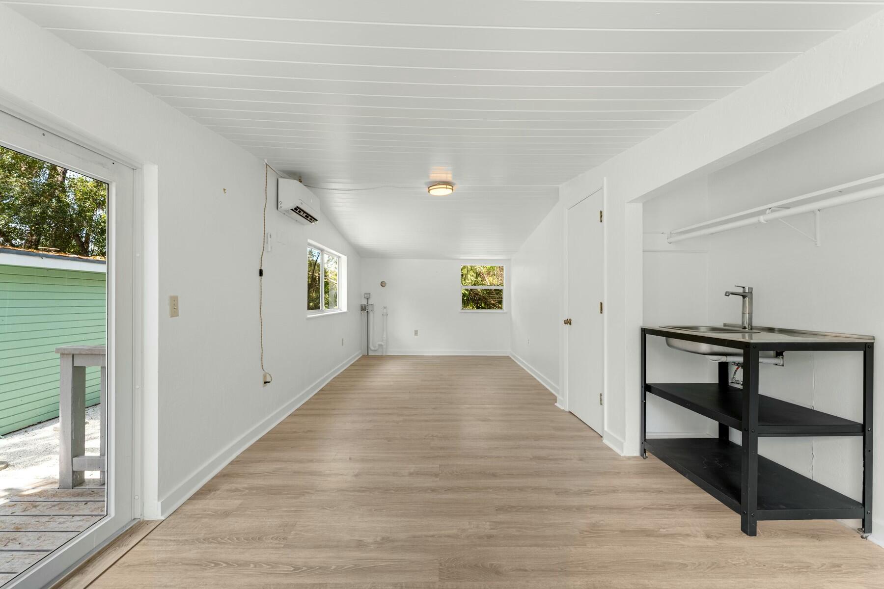 125 Tree Lane Property Photo 26