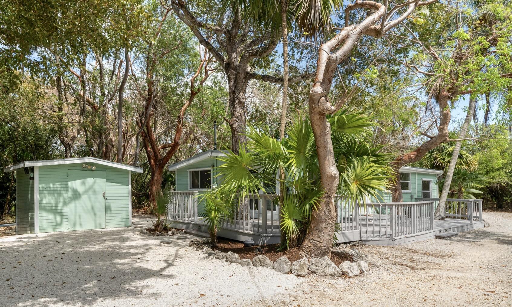125 Tree Lane Property Photo 29