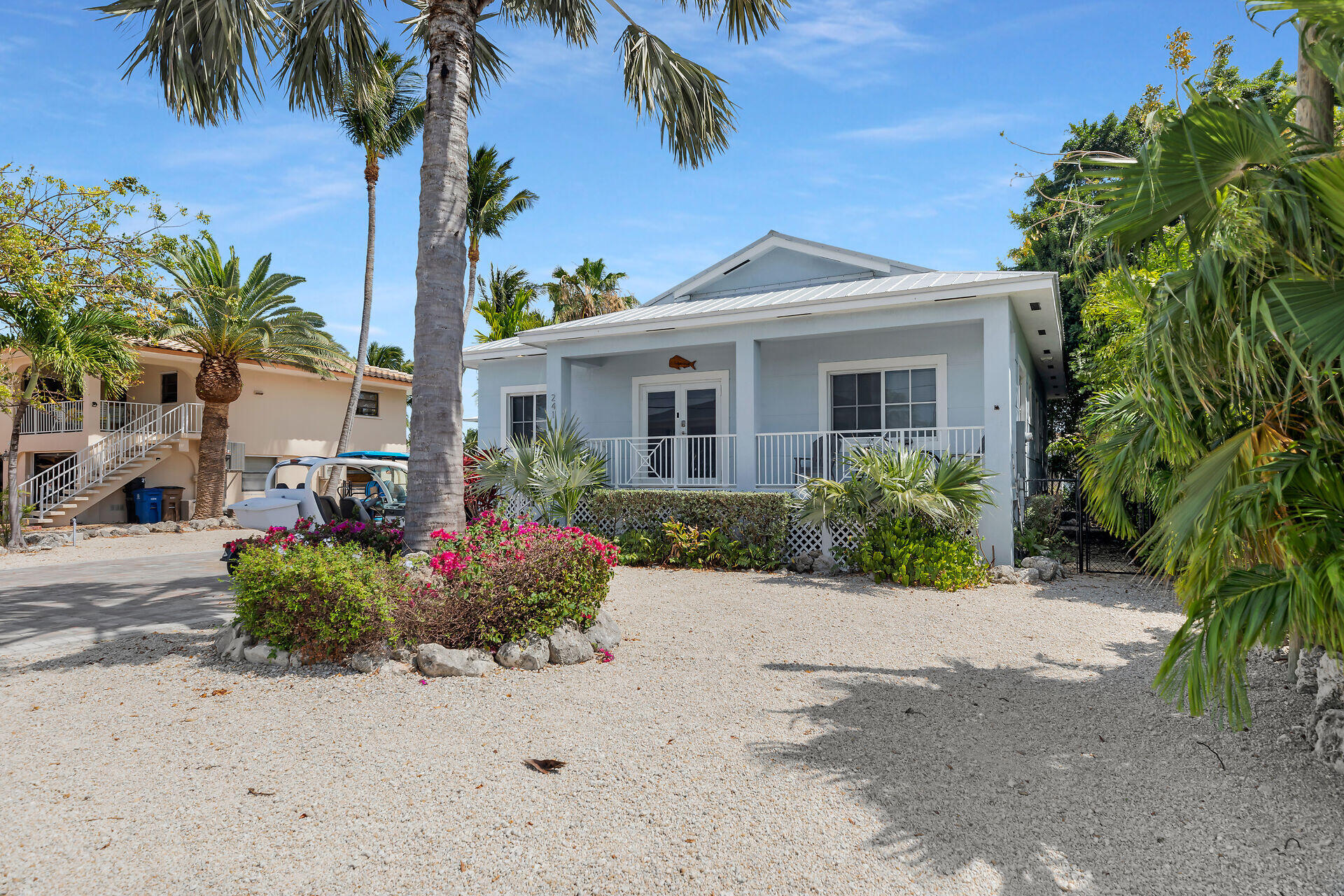 241 W Seaview Drive Property Photo 1