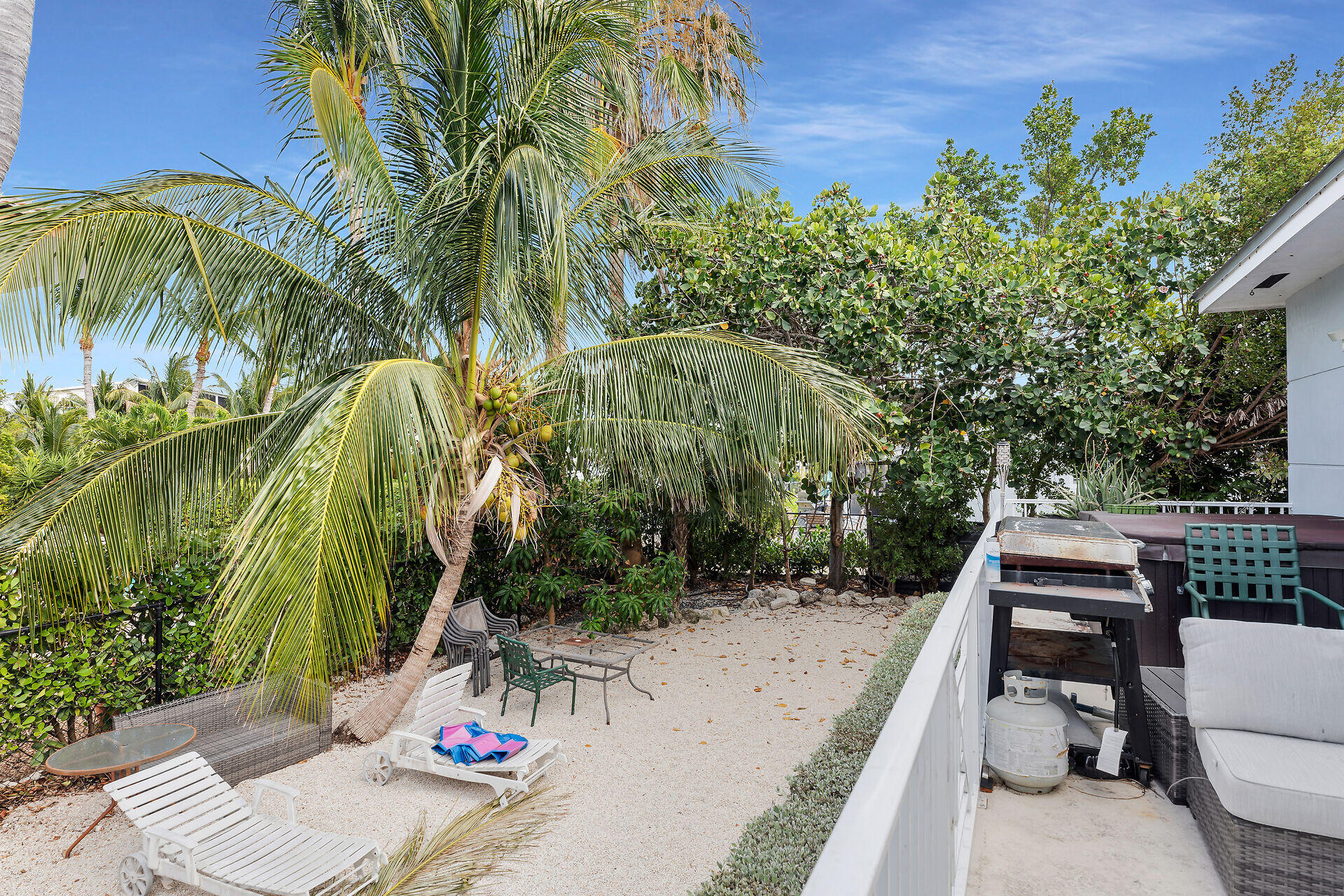 241 W Seaview Drive Property Photo 23