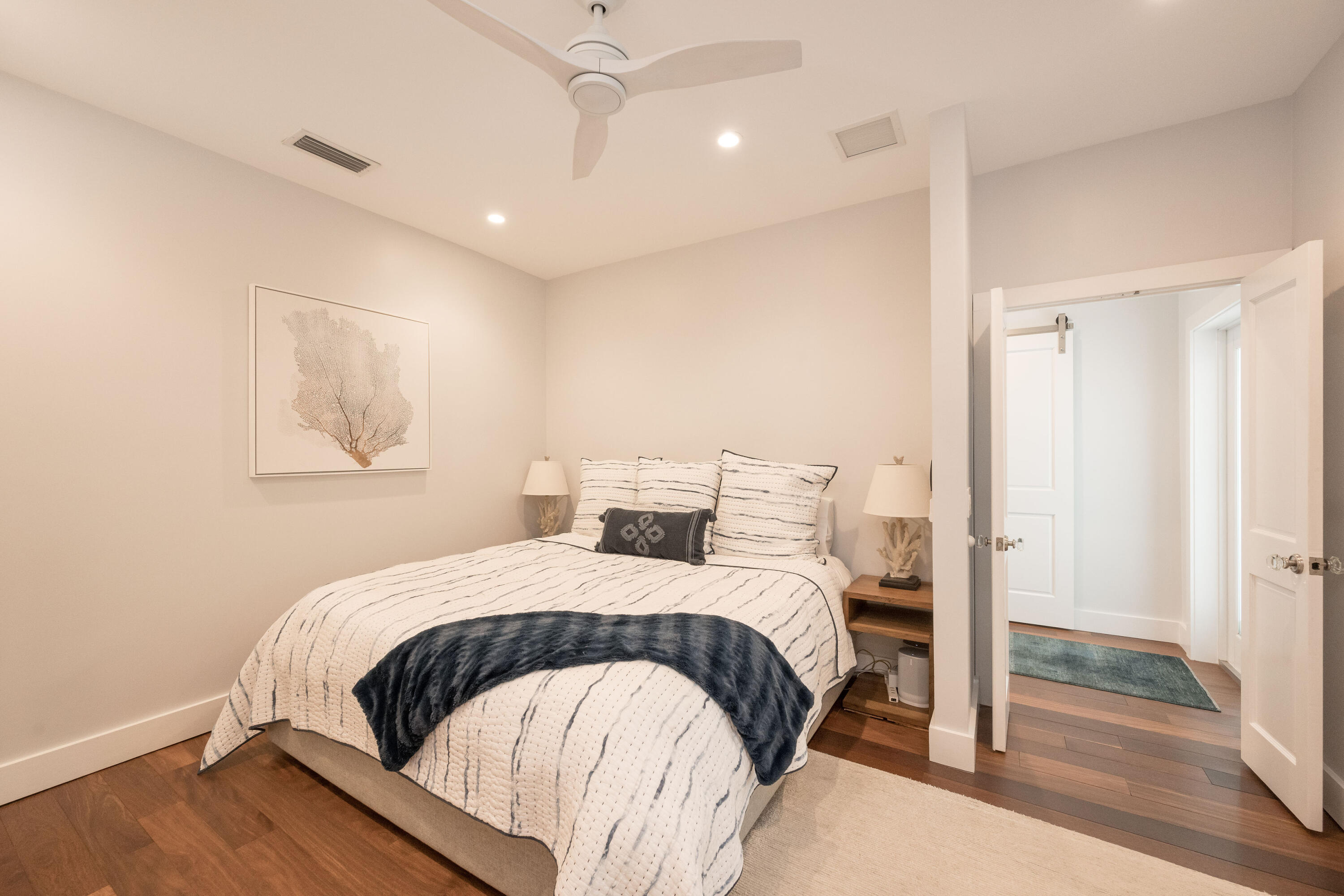 1231 Washington Street Property Photo 6