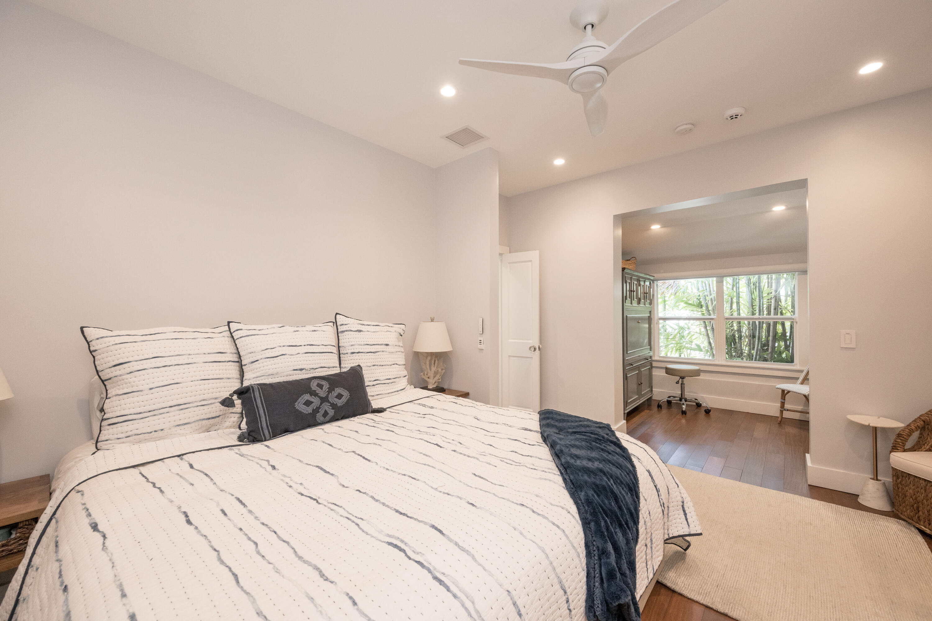 1231 Washington Street Property Photo 7