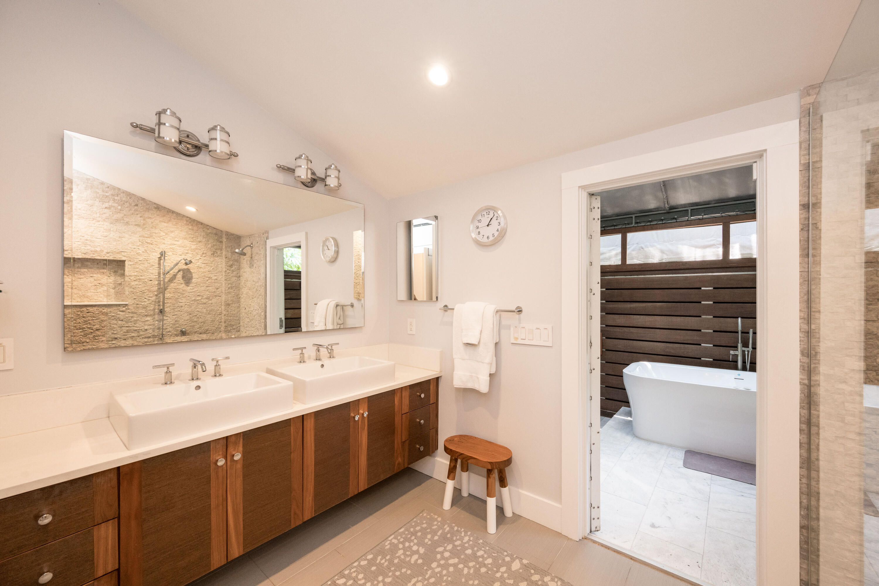 1231 Washington Street Property Photo 12