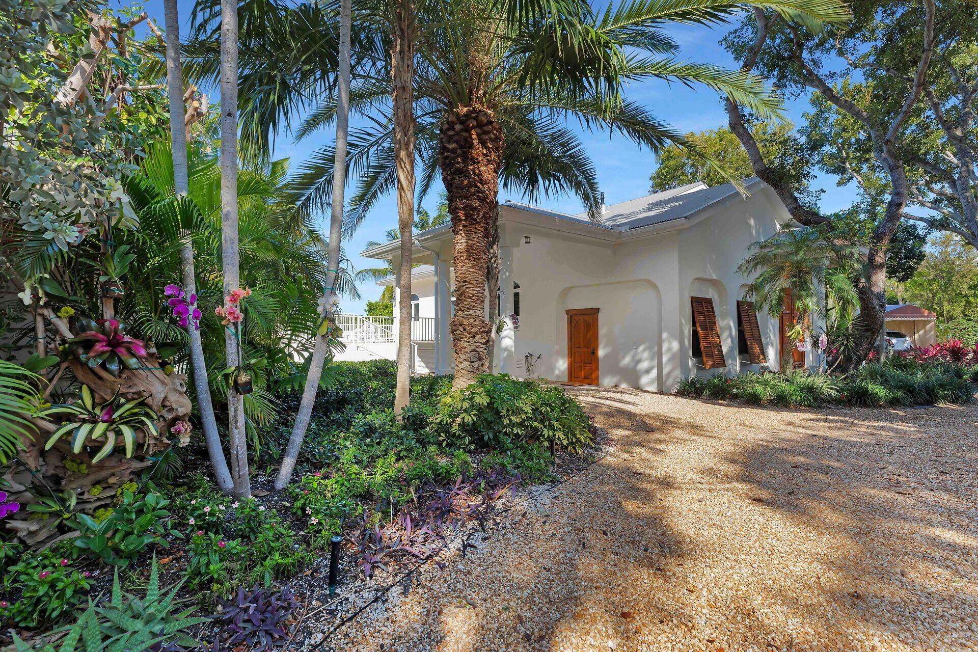 163 Fontaine Drive Property Photo 44
