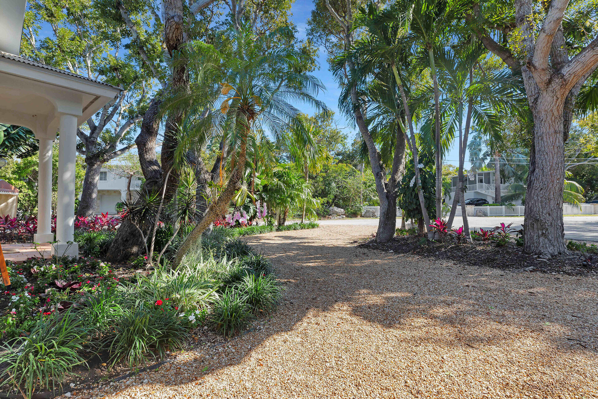 163 Fontaine Drive Property Photo 45