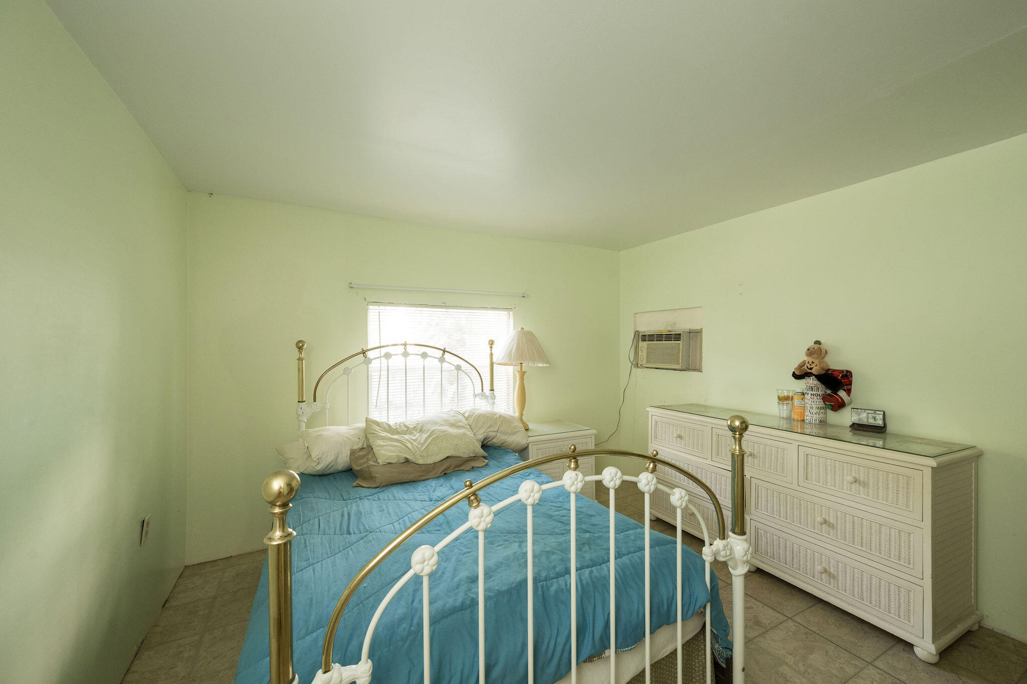 H1 5th Avenue Property Photo 11