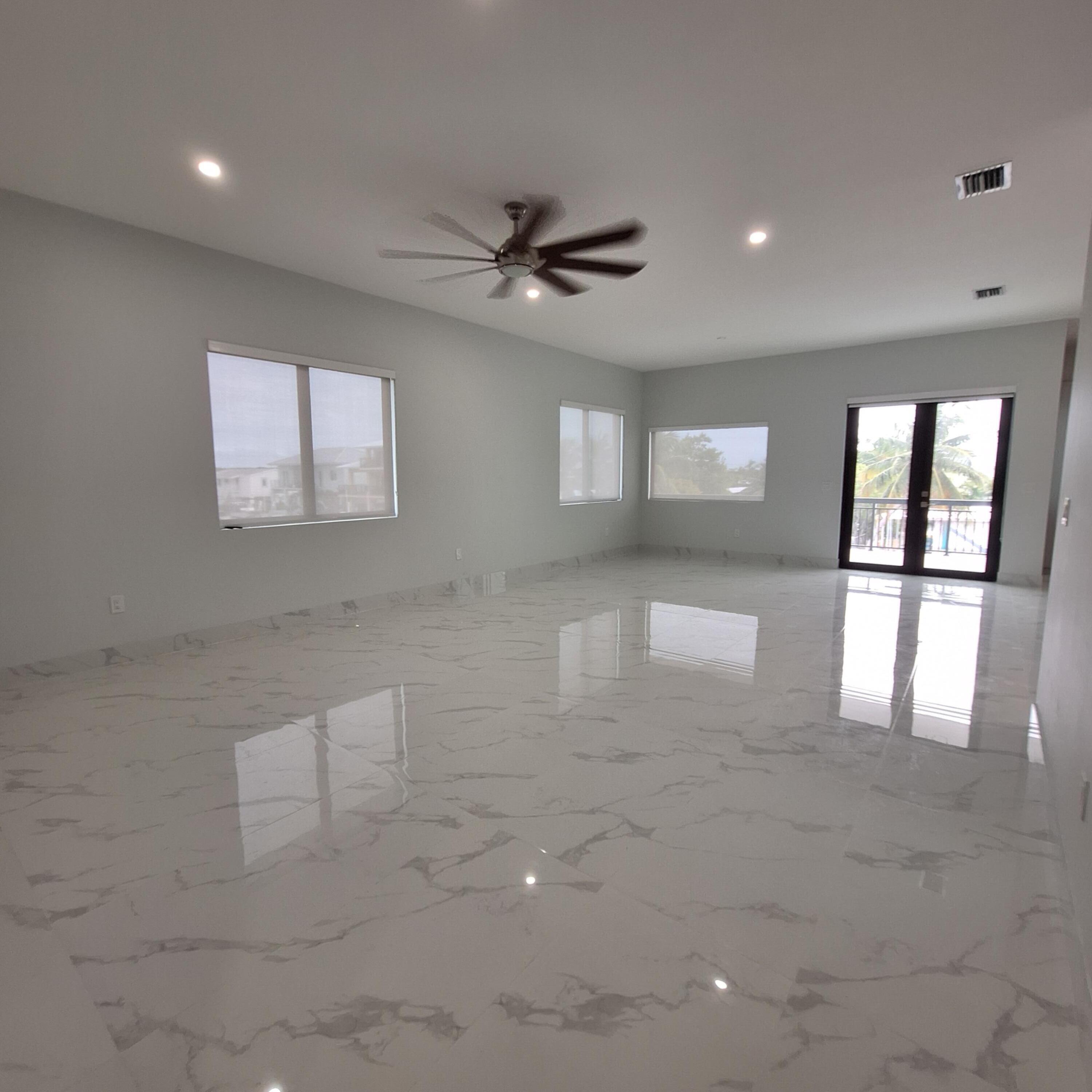 305 Loeb Avenue Property Photo 6