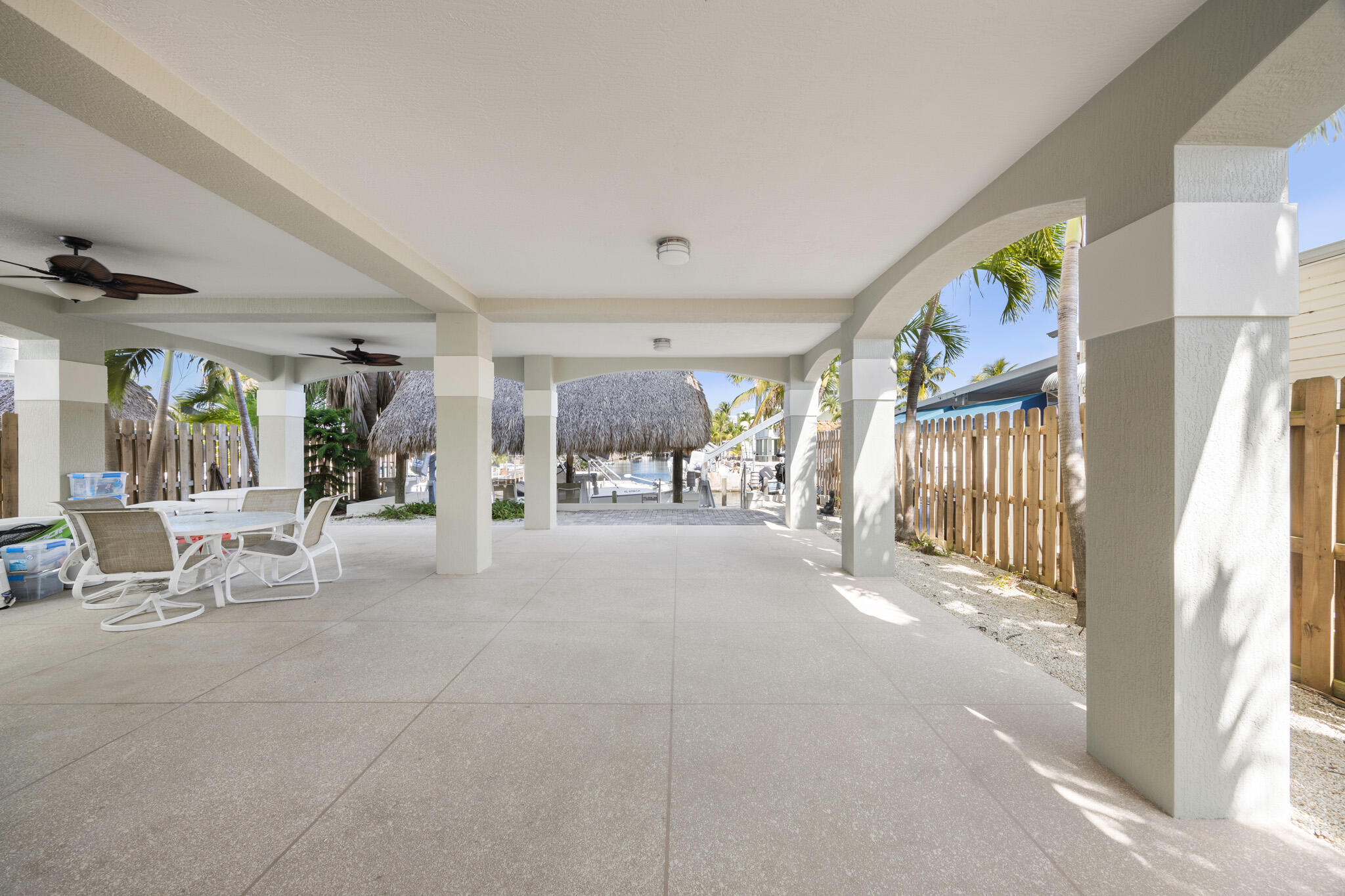 1515 Aqueduct Lane Property Photo 3