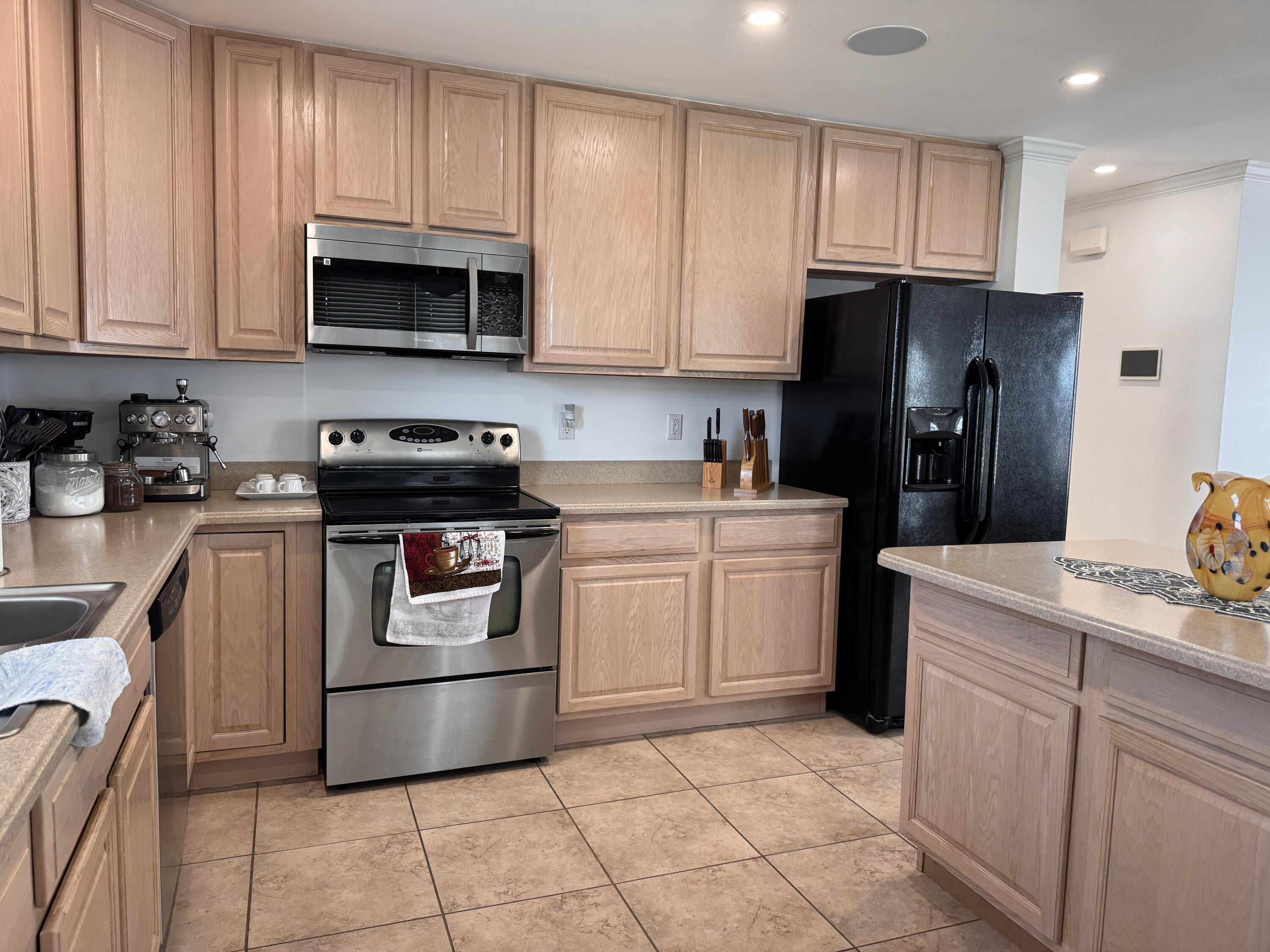 214 Normandy Drive Property Photo 20