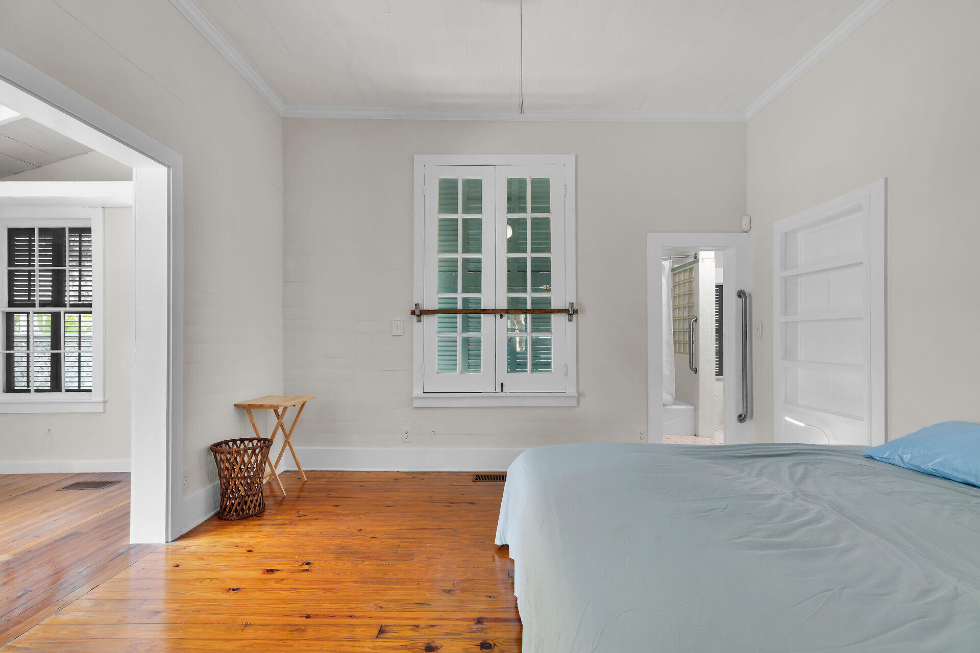 708 William Street Property Photo 21