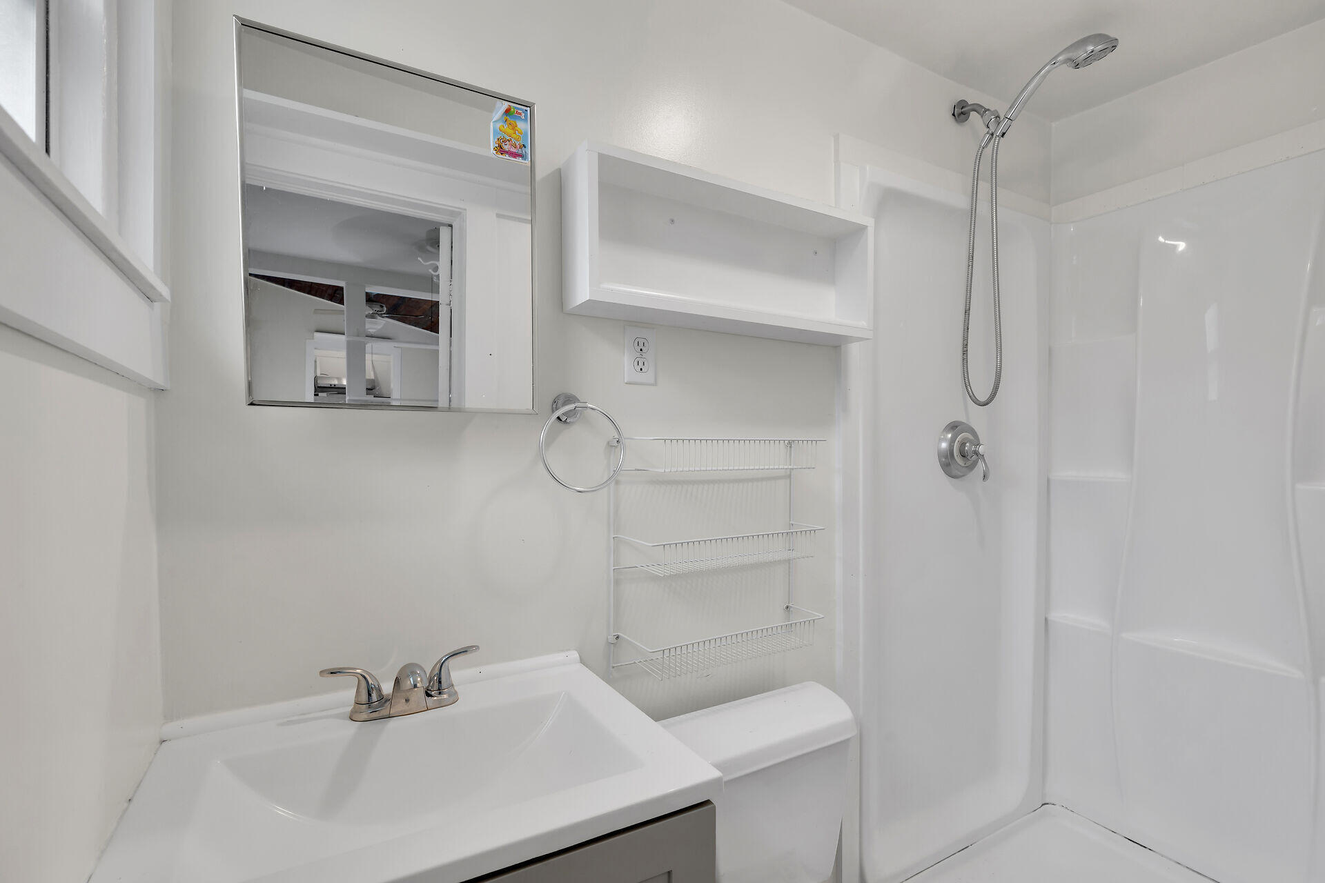 708 William Street Property Photo 40