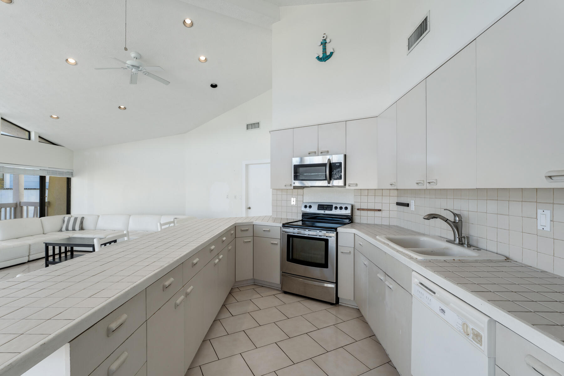 184 Bahama Avenue Property Photo 22
