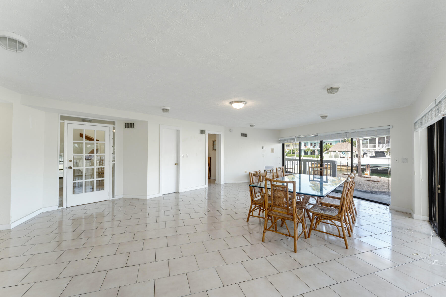184 Bahama Avenue Property Photo 28