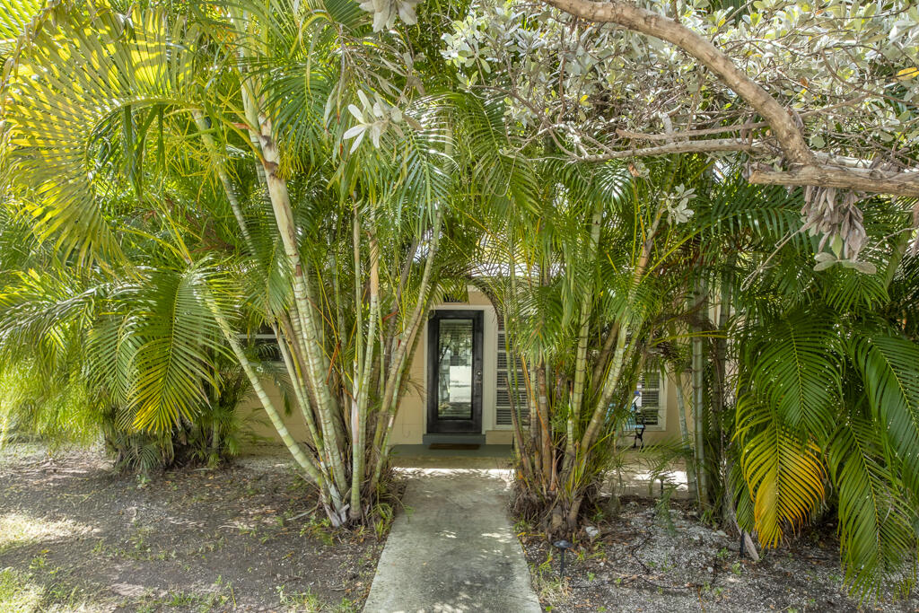 2910 Fogarty Avenue Property Photo