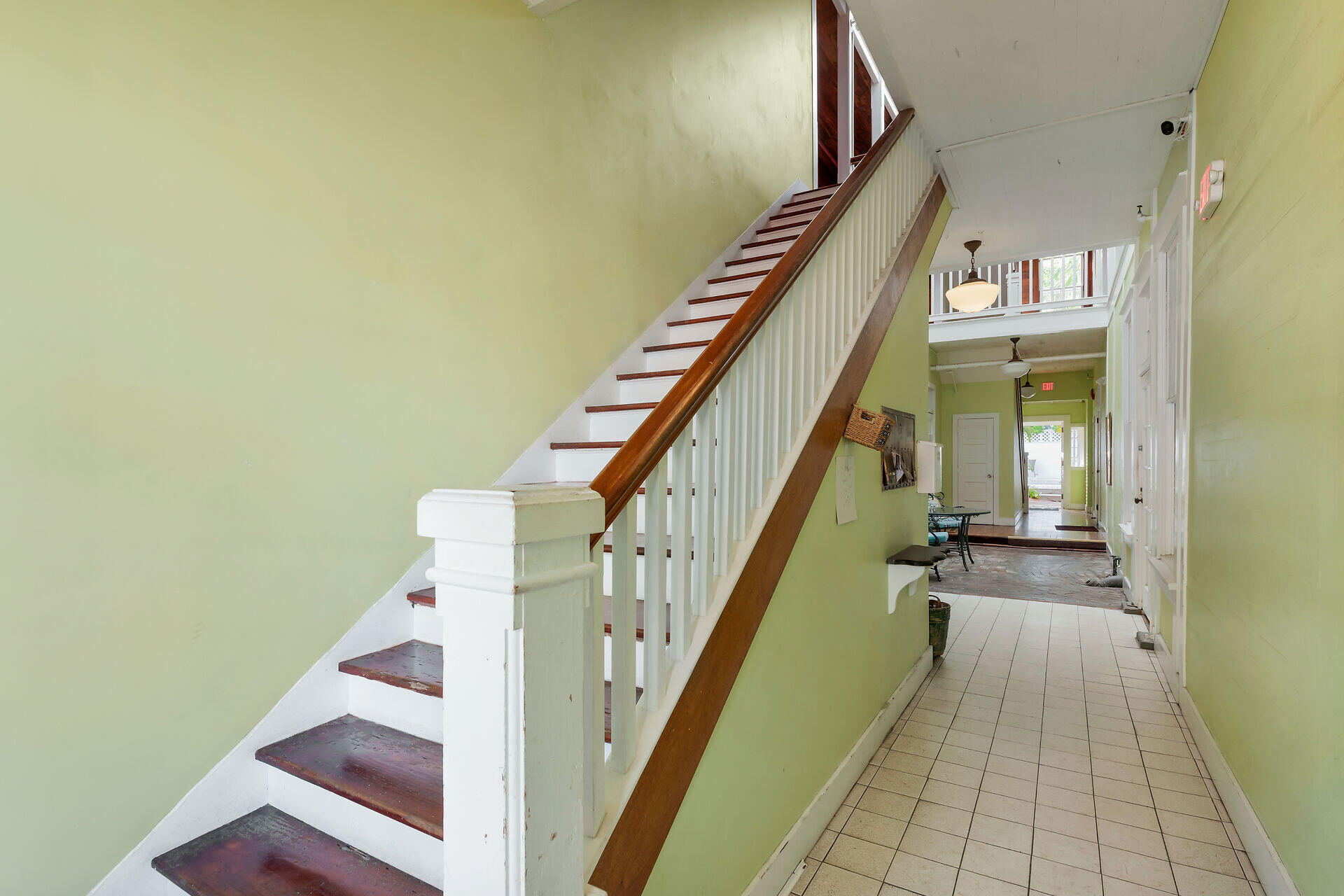 812 Fleming Street, 2 Property Photo 11