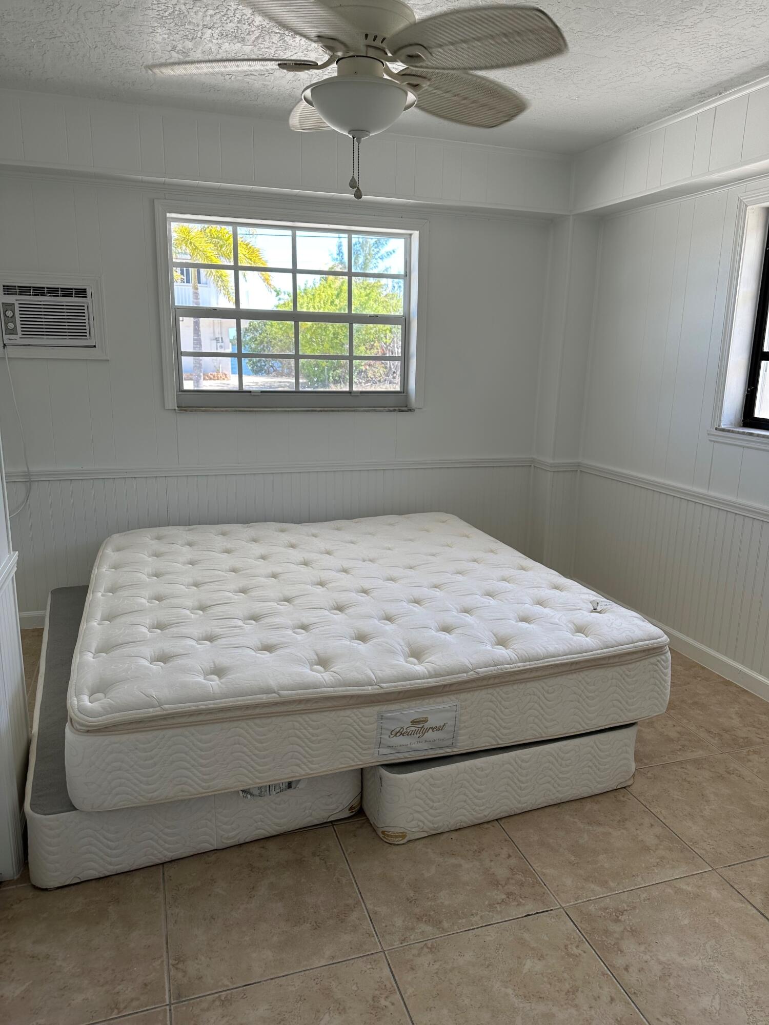 16 Shoreland Drive Property Photo 18