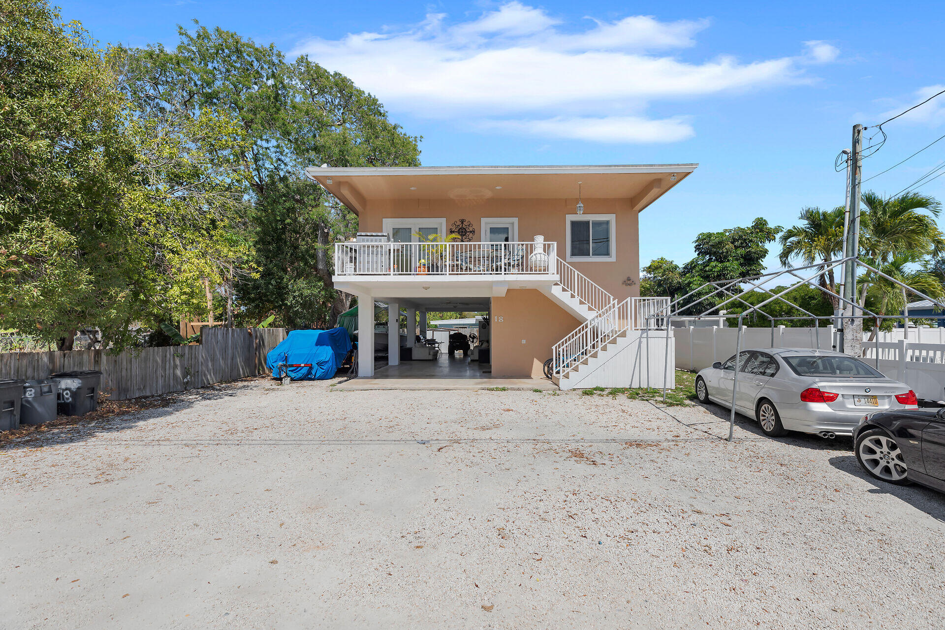 18 Janet Place Property Photo 1