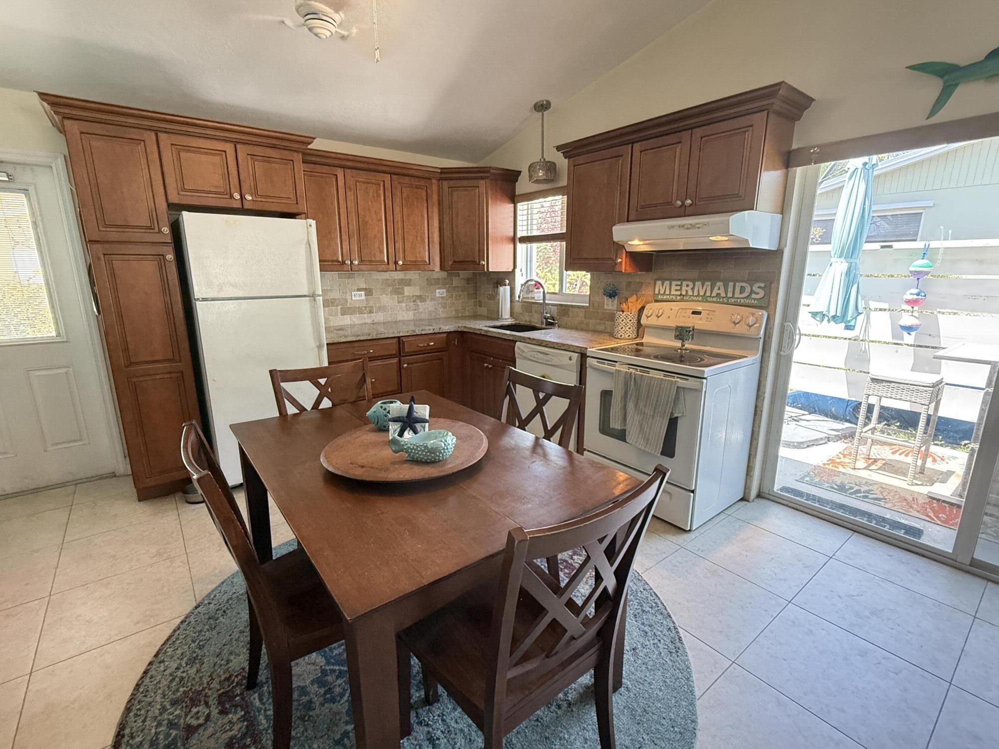 16 Drury Drive Property Photo 2