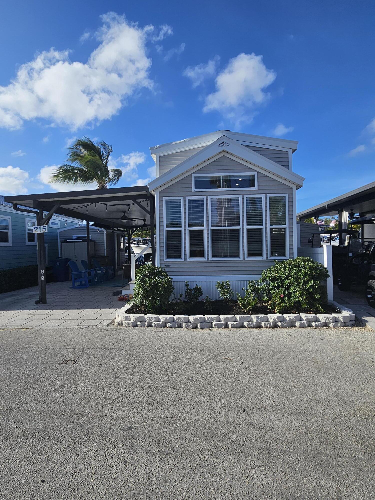 325 Calusa Street, 215 Property Photo 2