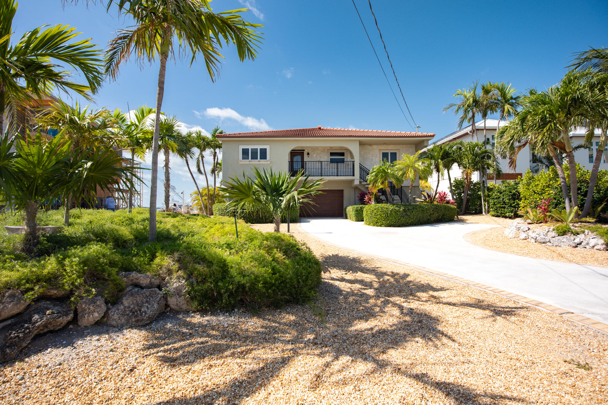 250 W Seaview Circle Property Photo 5