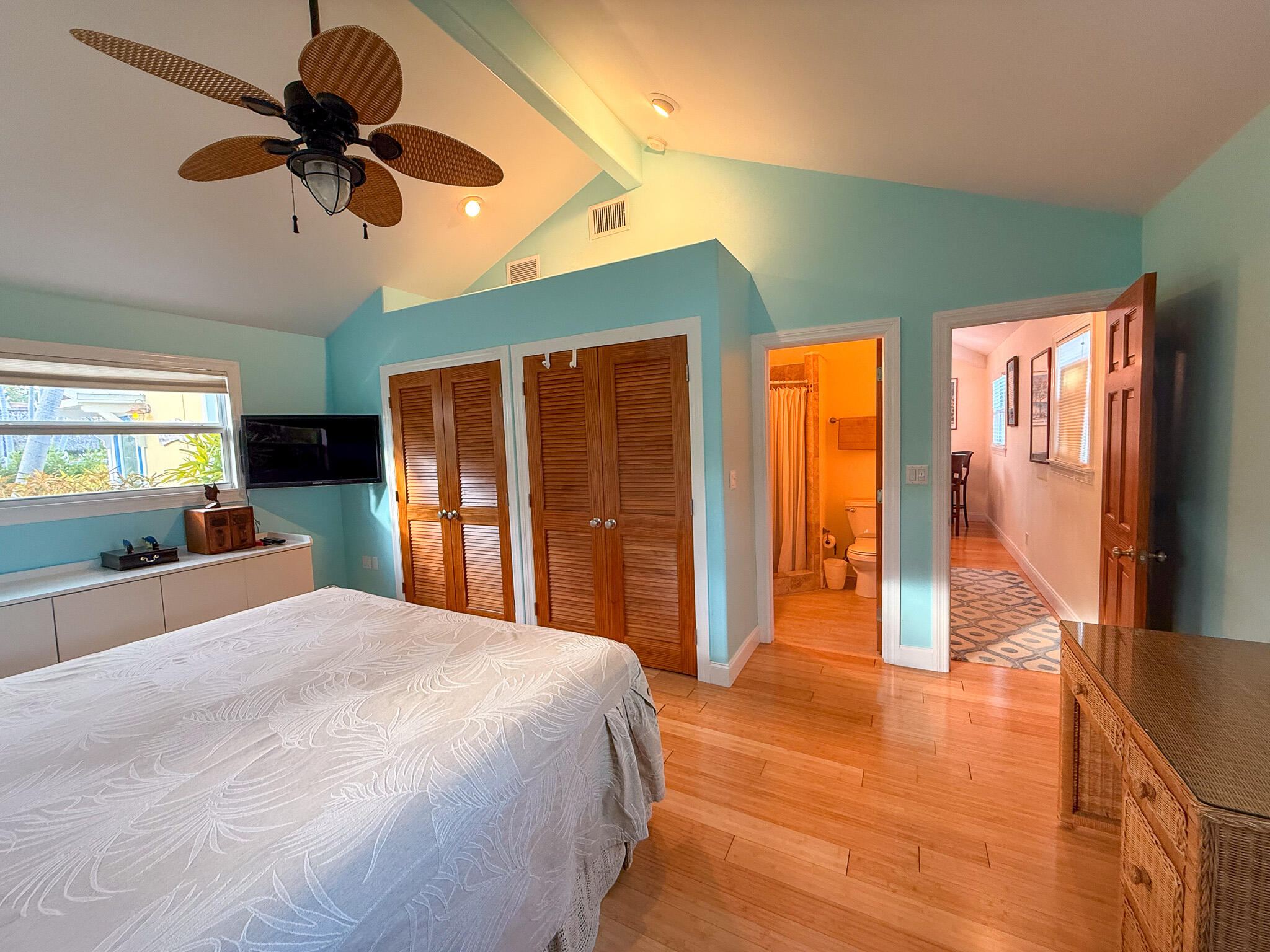 140 Venetian Drive Property Photo 16
