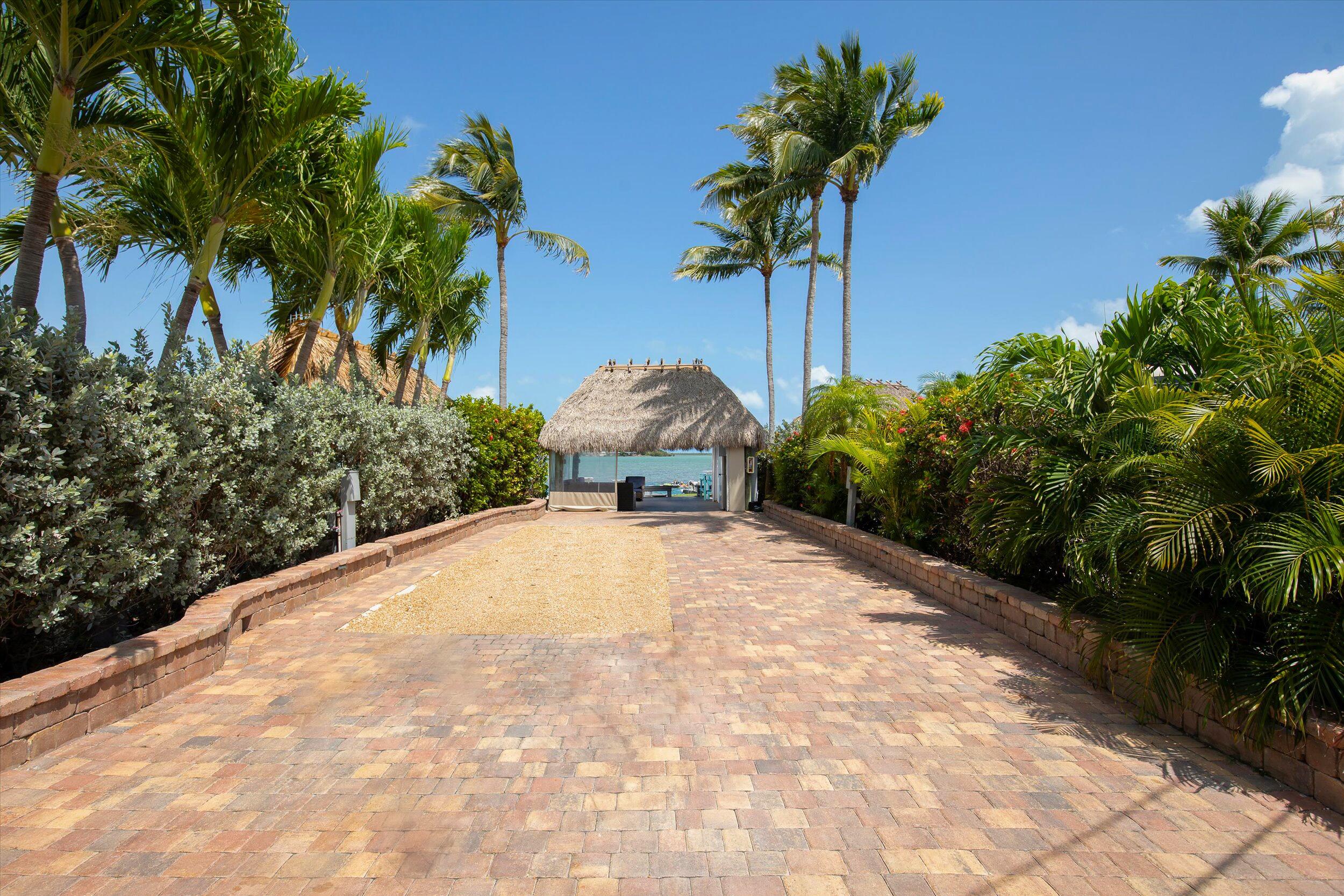 2950 Overseas Highway, 50 Property Photo 2