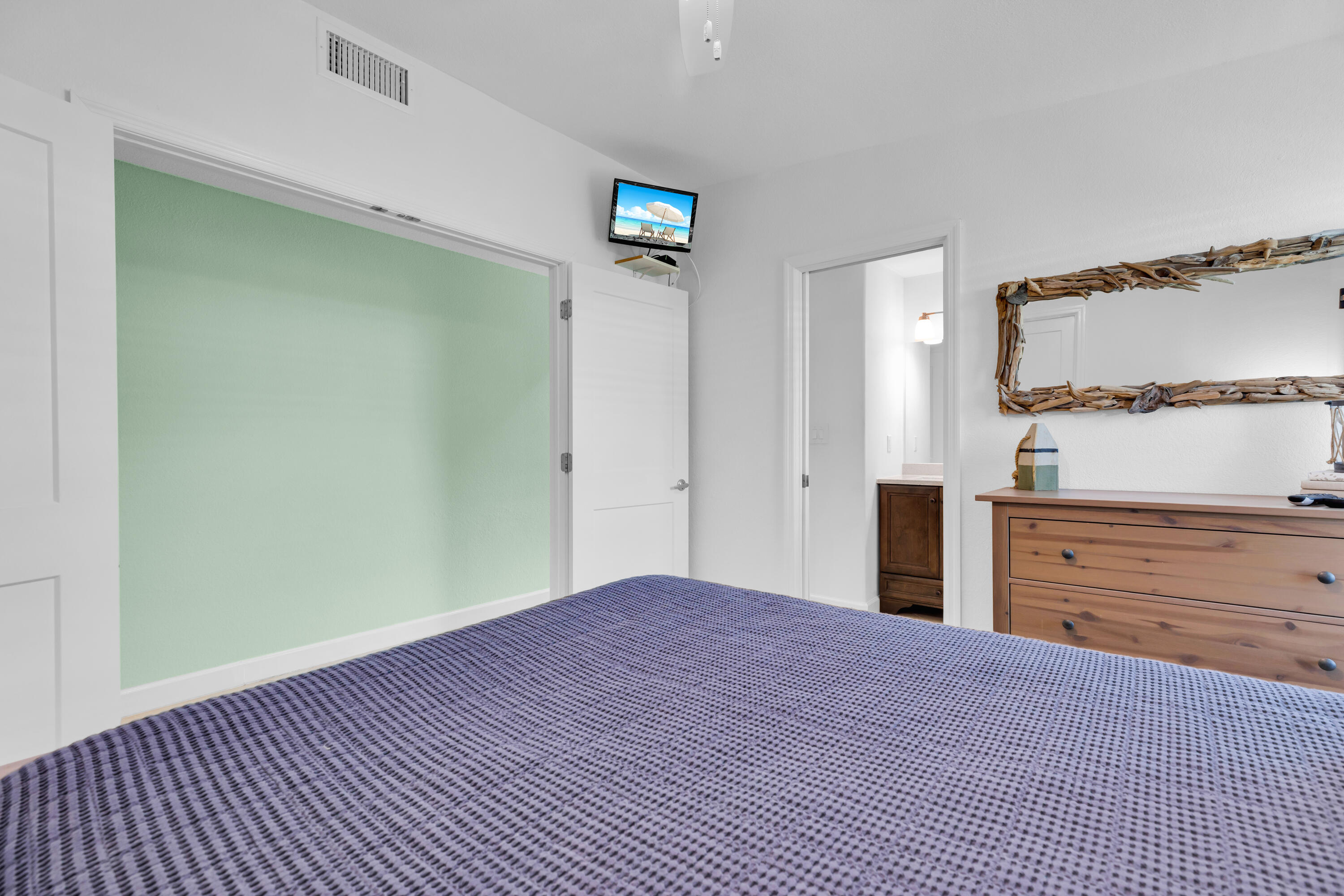 471 10th Street Property Photo 18
