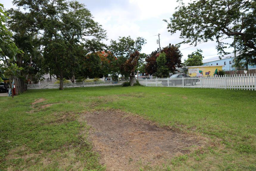 48 Shoreland Drive Property Photo 3