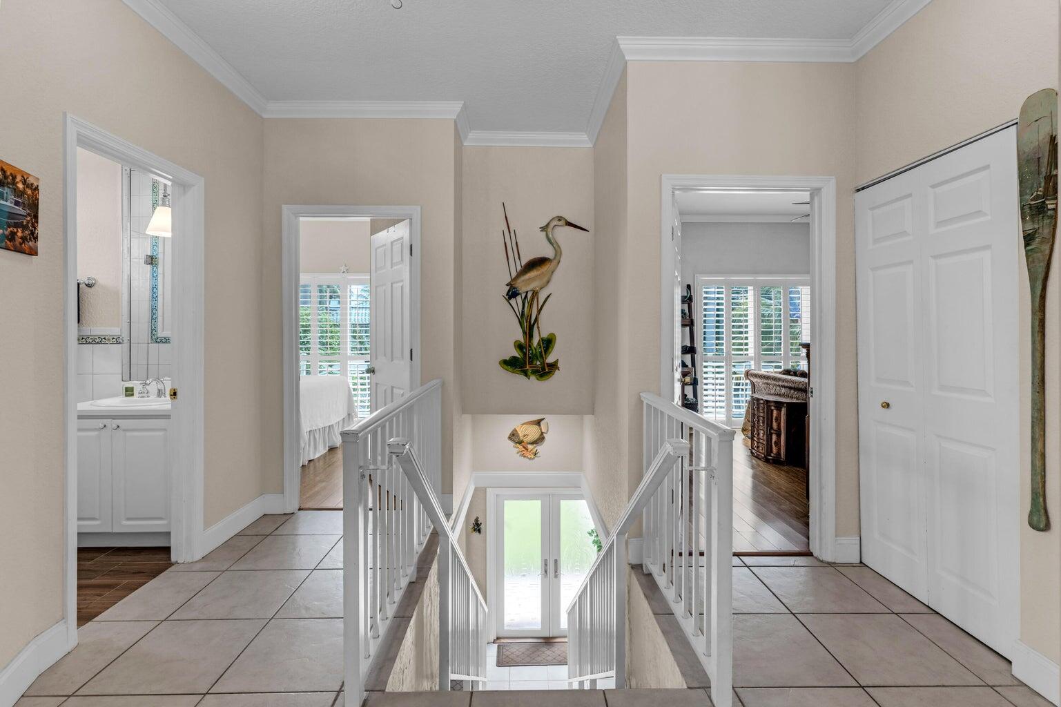 17 North Drive Property Photo 11
