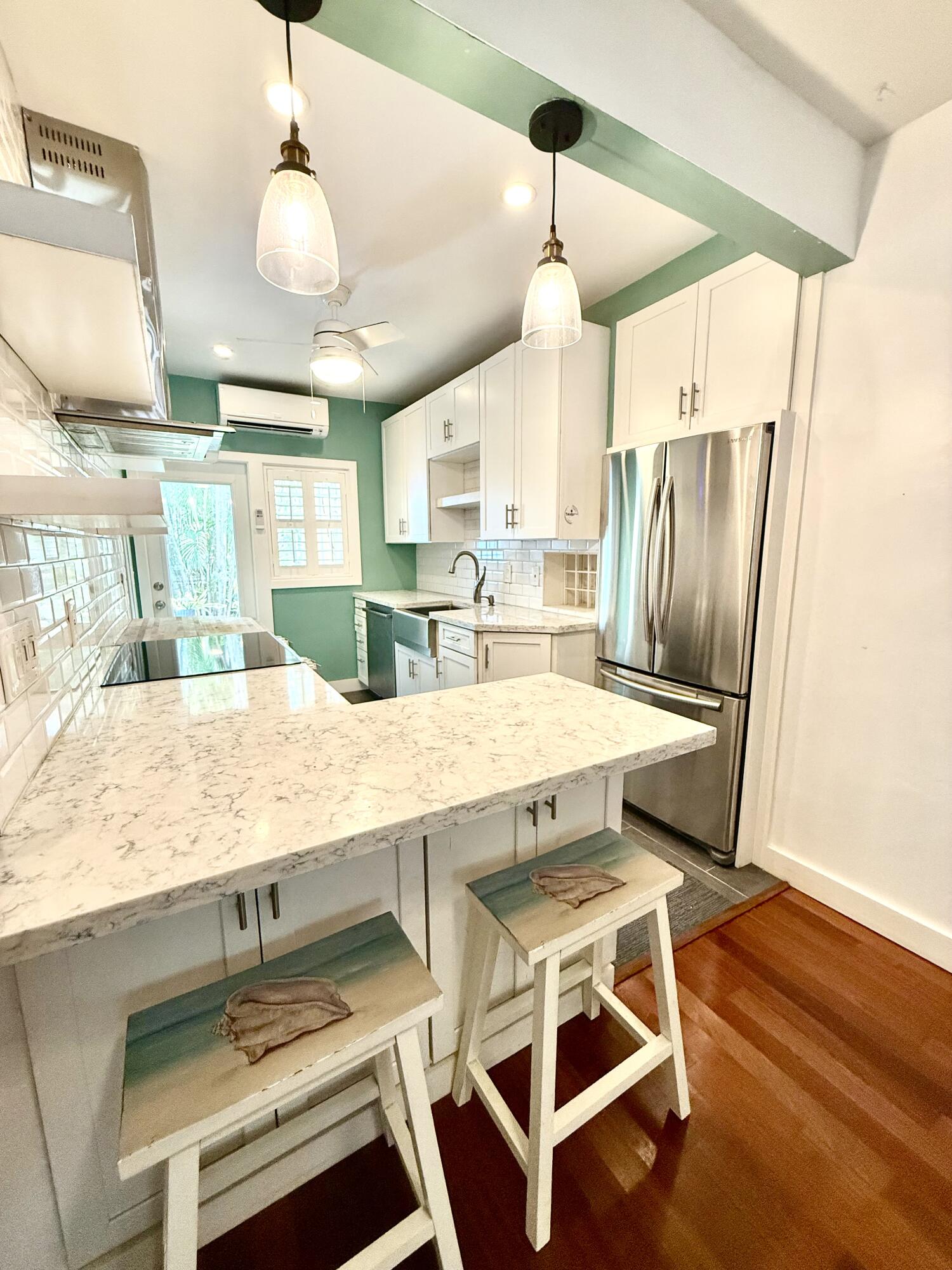 804 South Street, 1 Property Photo 21