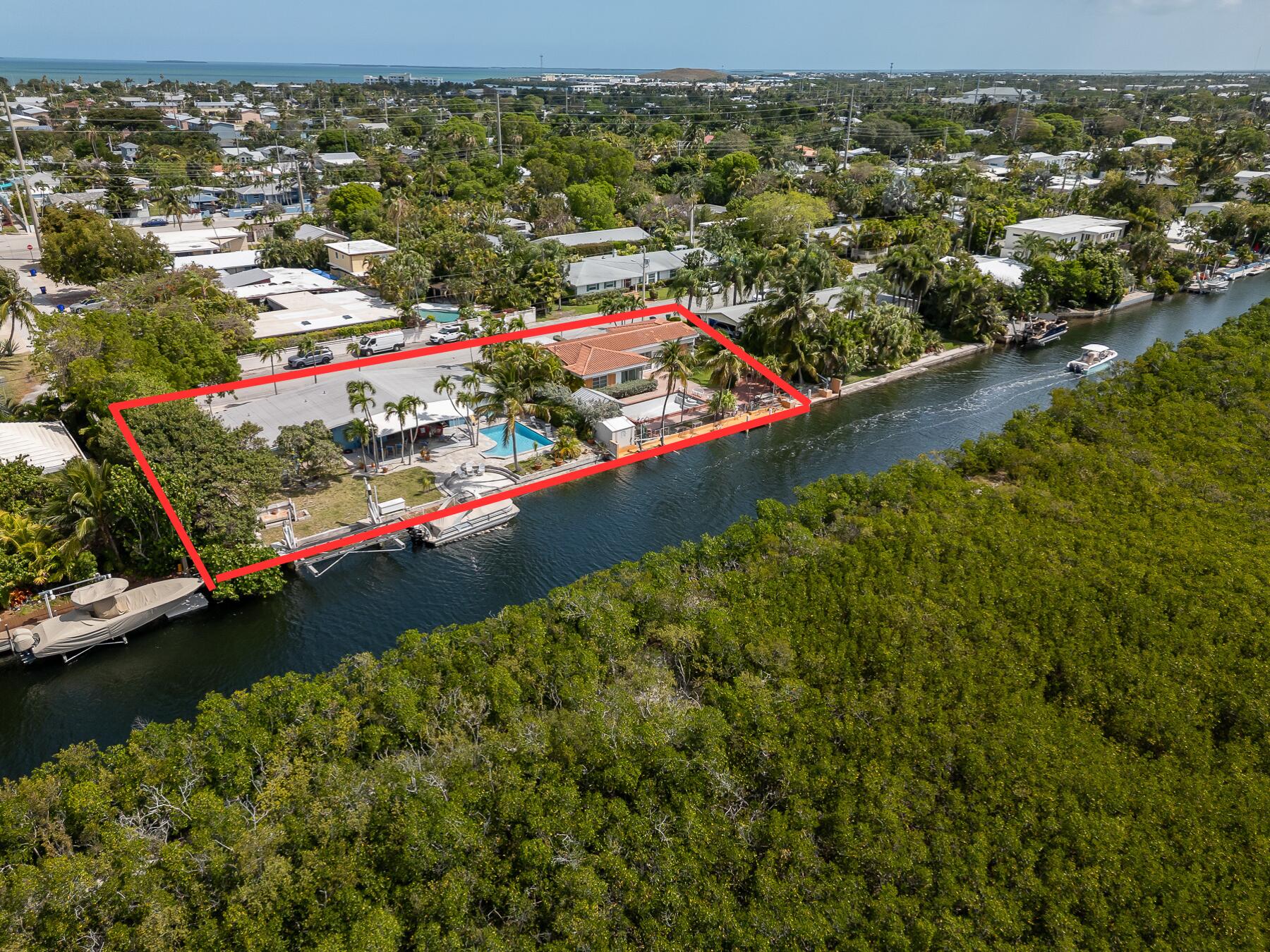 3608 Sunrise Drive Property Photo 4