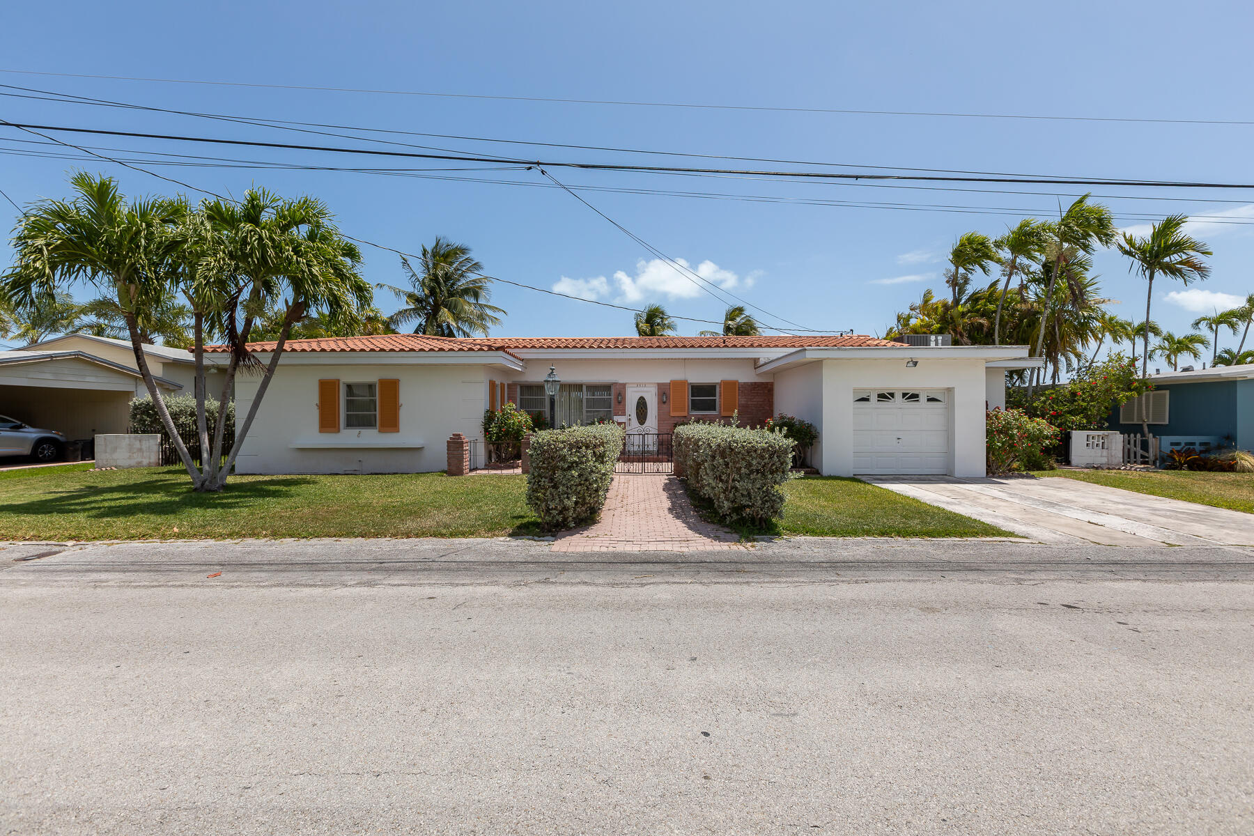 3612 Sunrise Drive Property Photo 4