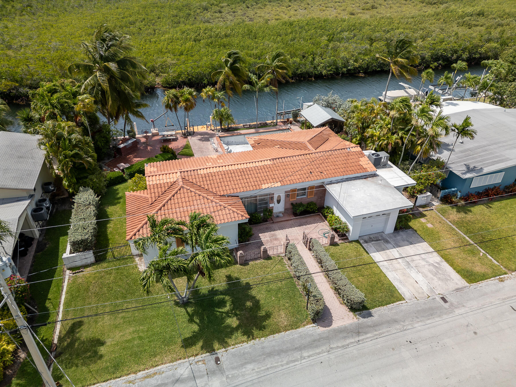 3612 Sunrise Drive Property Photo 5
