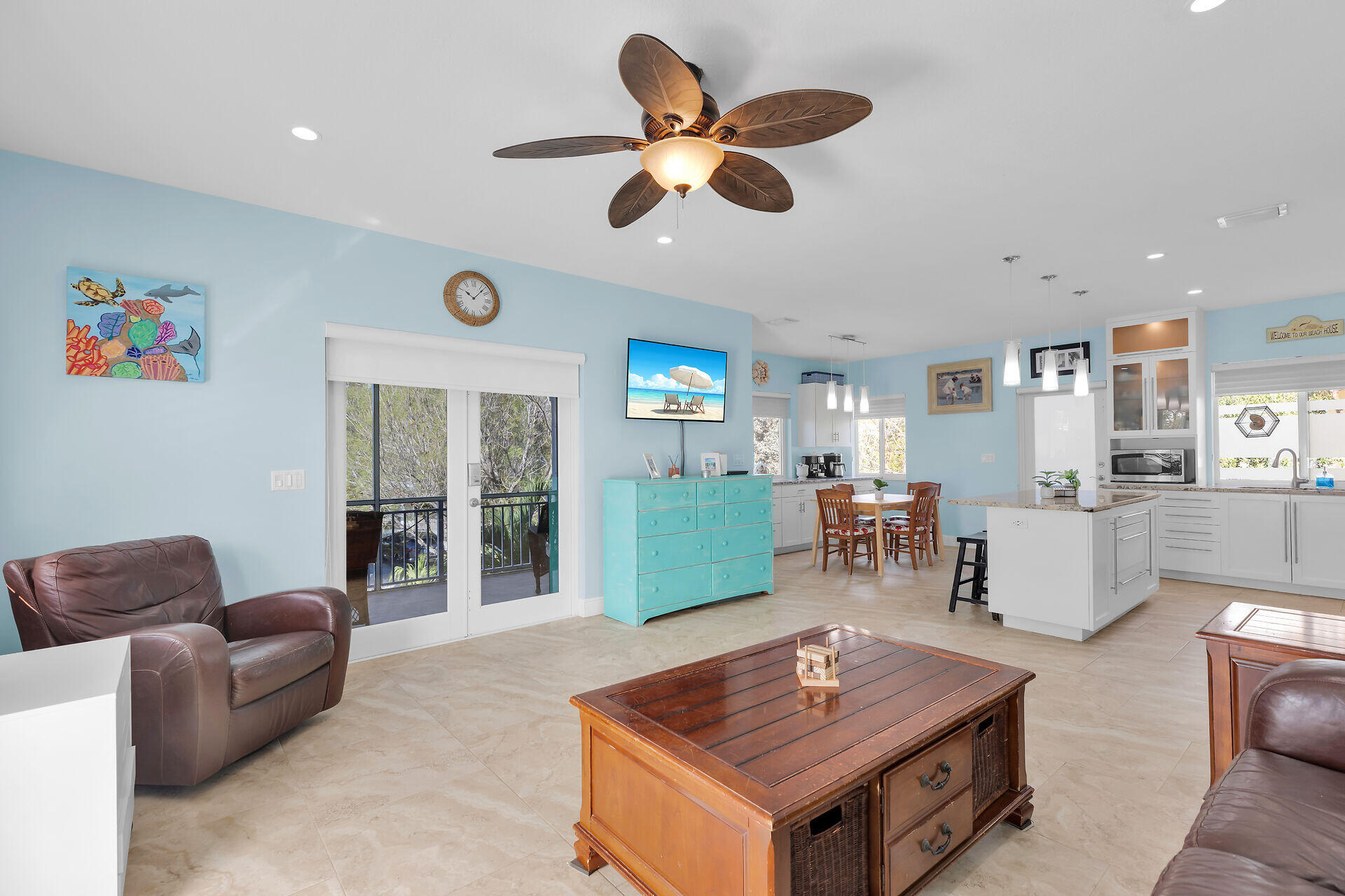 1019 Snapper Lane Property Photo 5