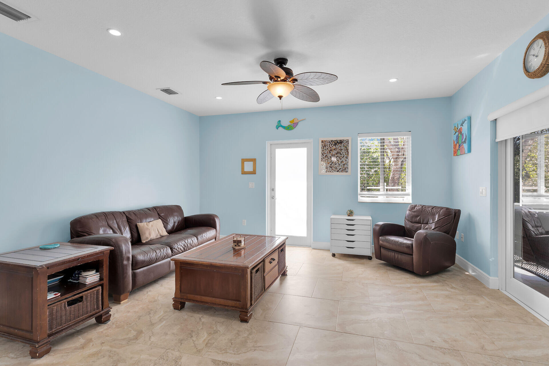 1019 Snapper Lane Property Photo 6