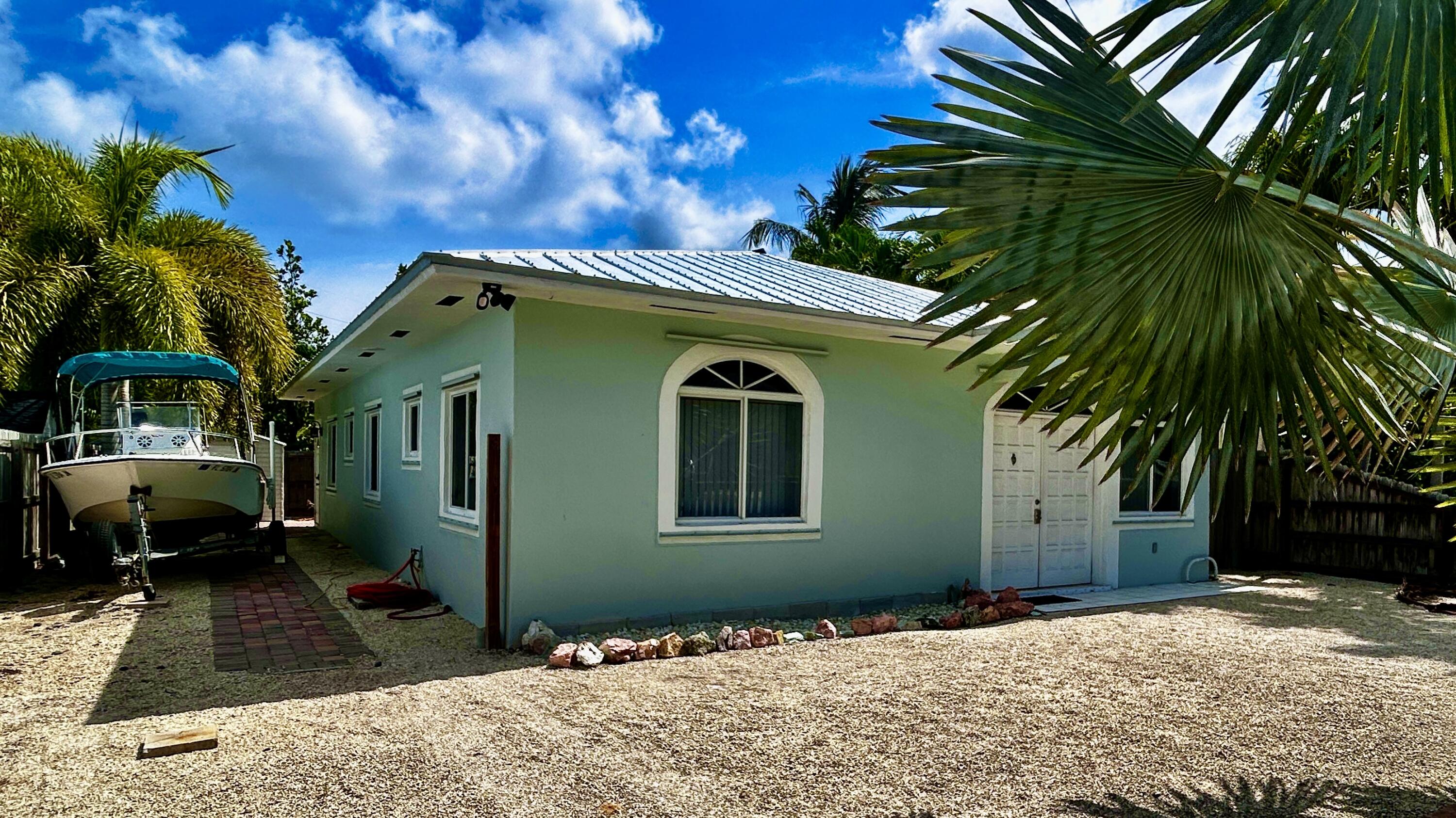 6 Se Marlin Avenue, A Property Photo 5